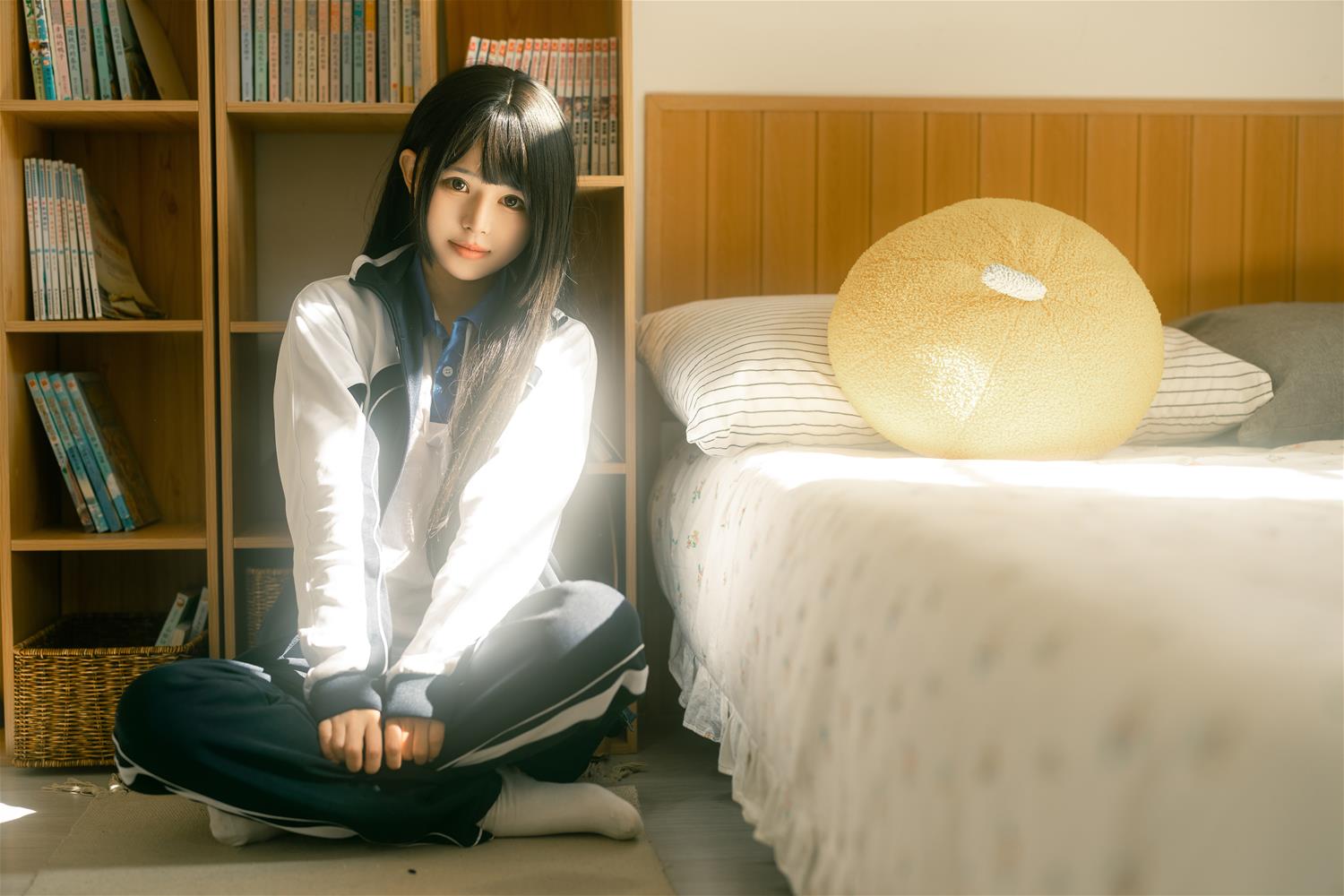 rua阮阮 居家少女 [40P-529MB]