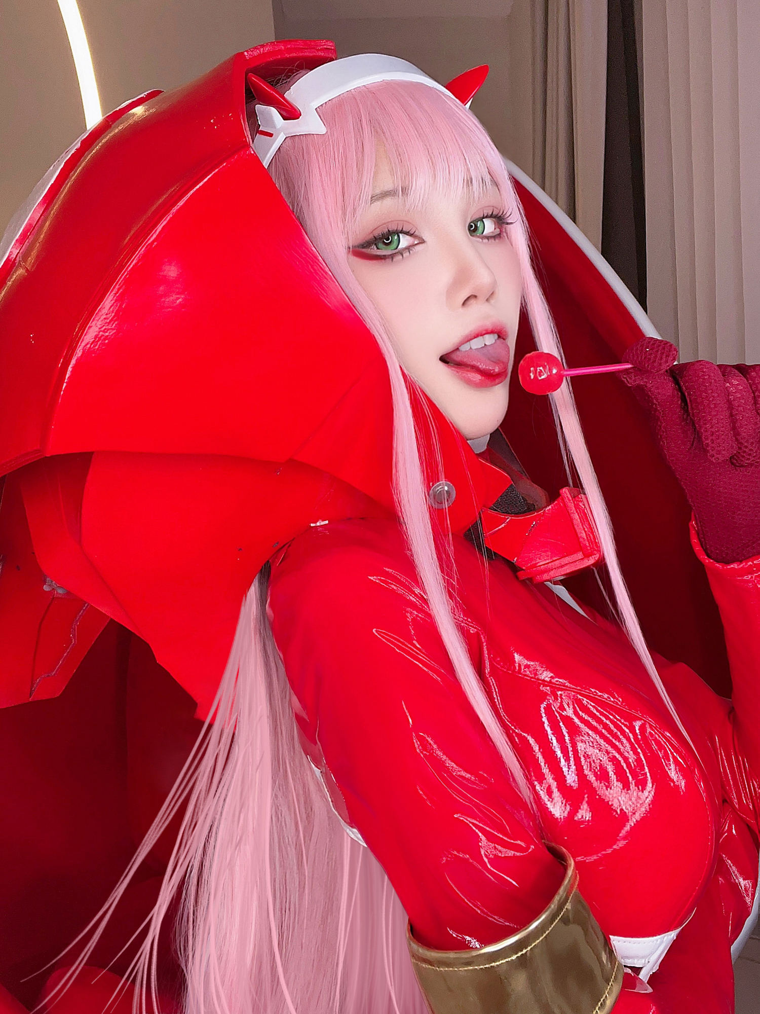 水淼aqua Fantia 2024年01月 ダーリン [57P-72MB]