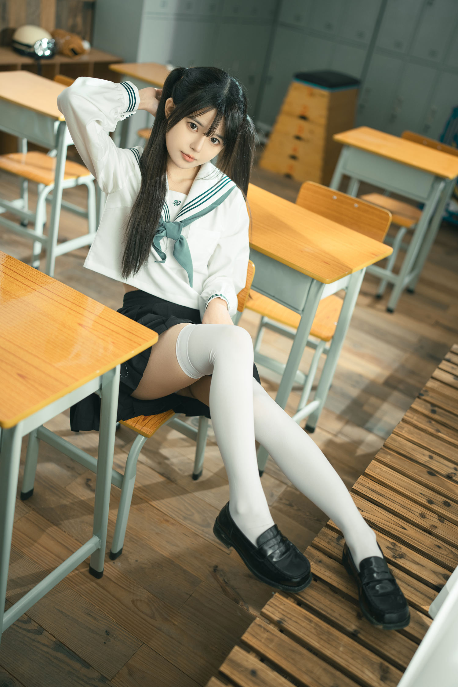 rua阮阮 授课中 [57P-855MB]