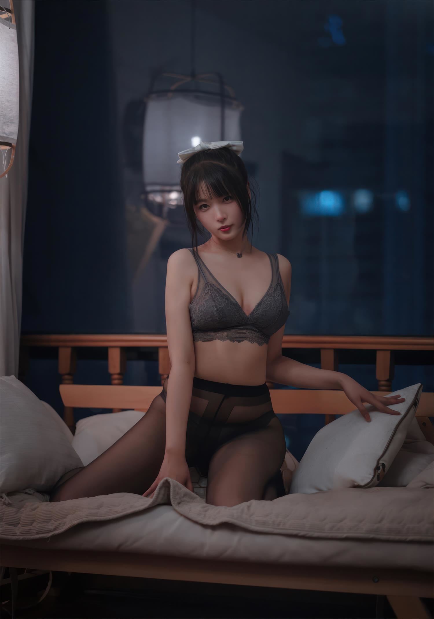 轩萧学姐 灰色蕾丝 [50P-320MB]