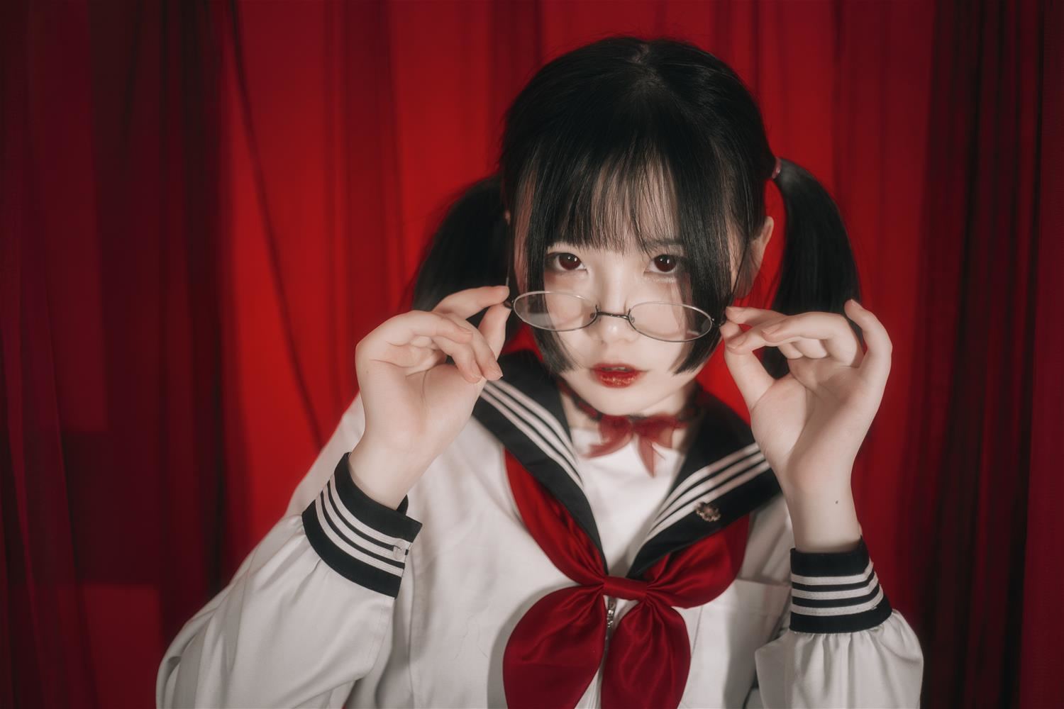 阿半今天很开心 小恶魔 [43P-378MB]