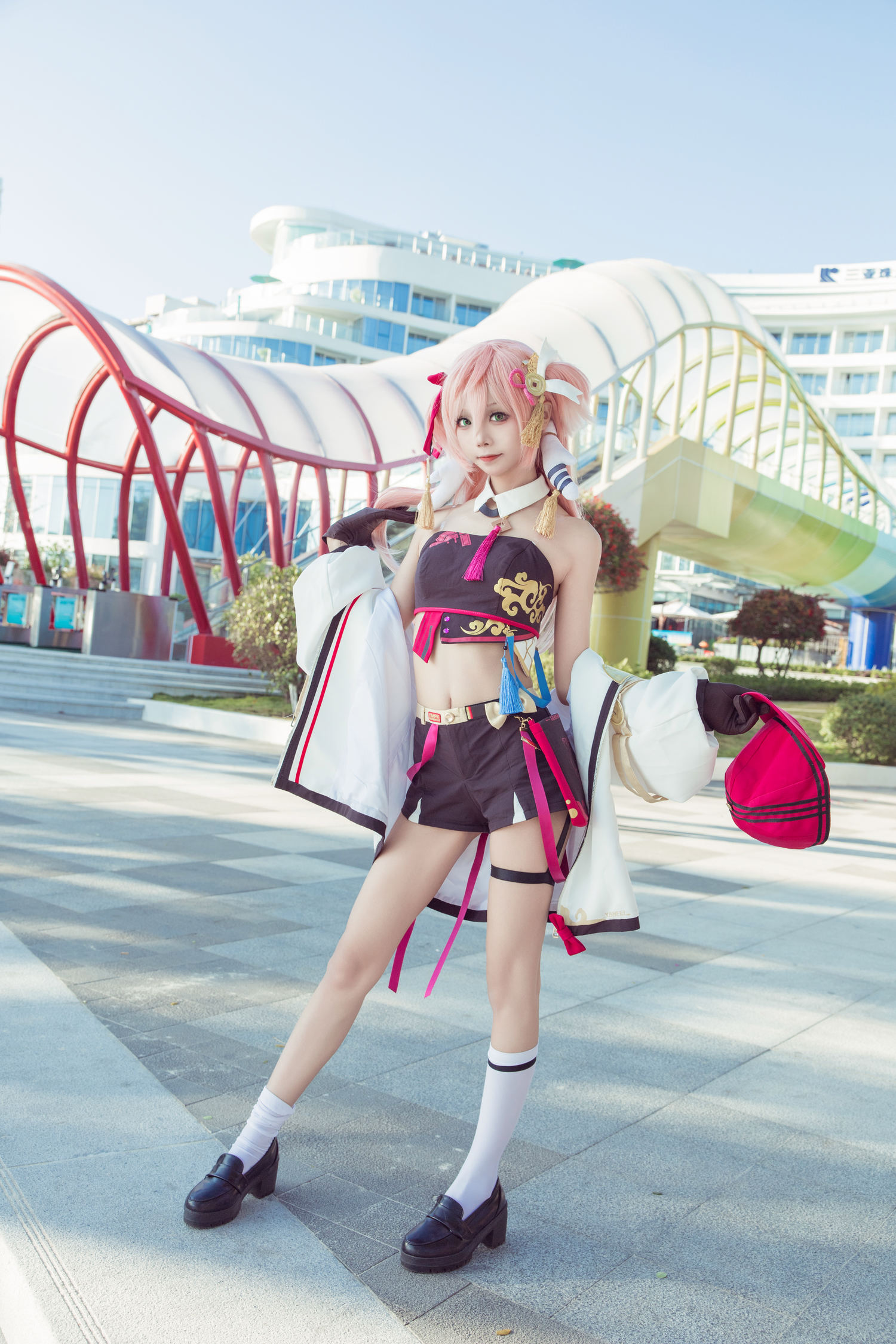 艾西aiwest 原神烟绯 花鸟与情 [29P-371MB]