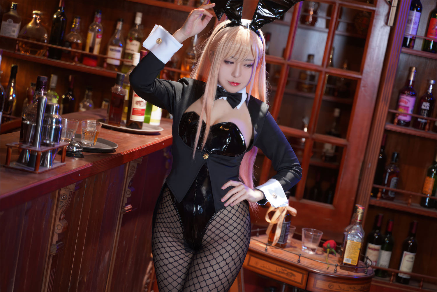 虎森森 喜多川海梦 兔女郎 [30P1V-349MB]