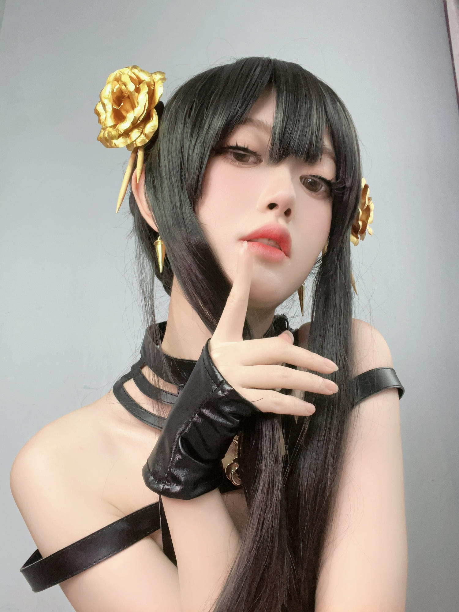 趴趴捣蛋陌 约尔自拍 [86P1V-560MB]