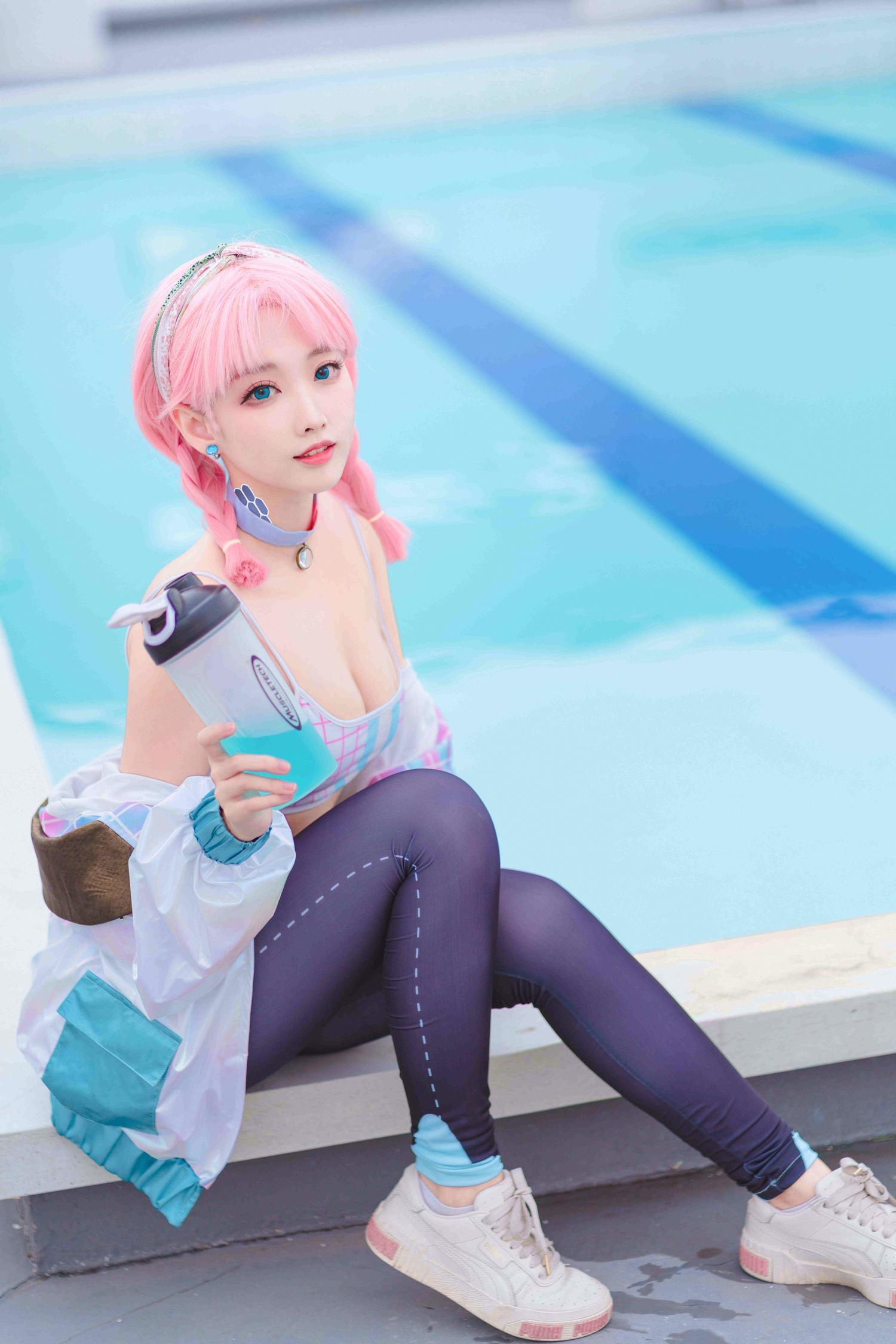 宮本桜 蓝毒 [16P-297MB]