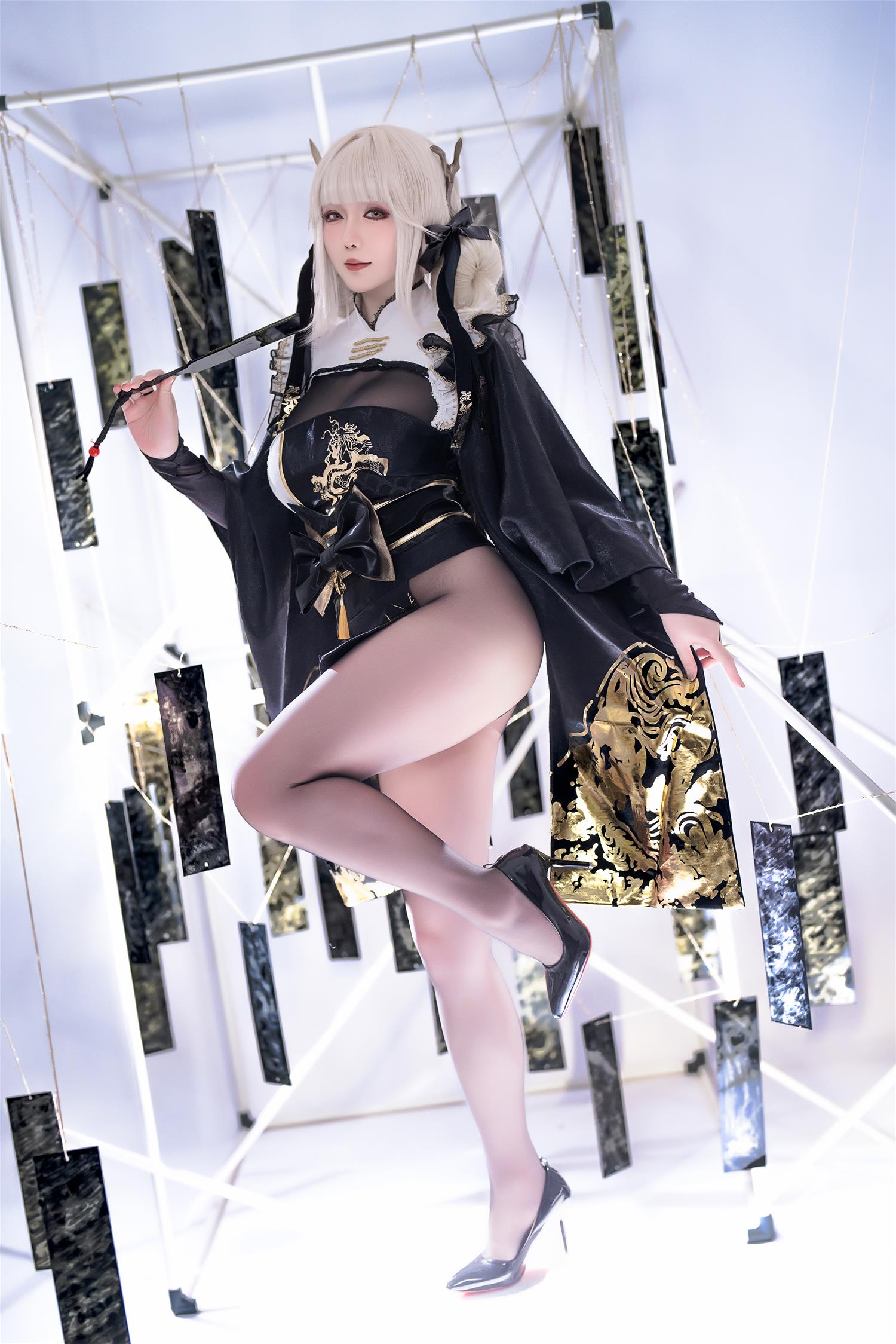 星之迟迟 2024 04月计划B NIKKE 布兰儿 [52P-328MB]