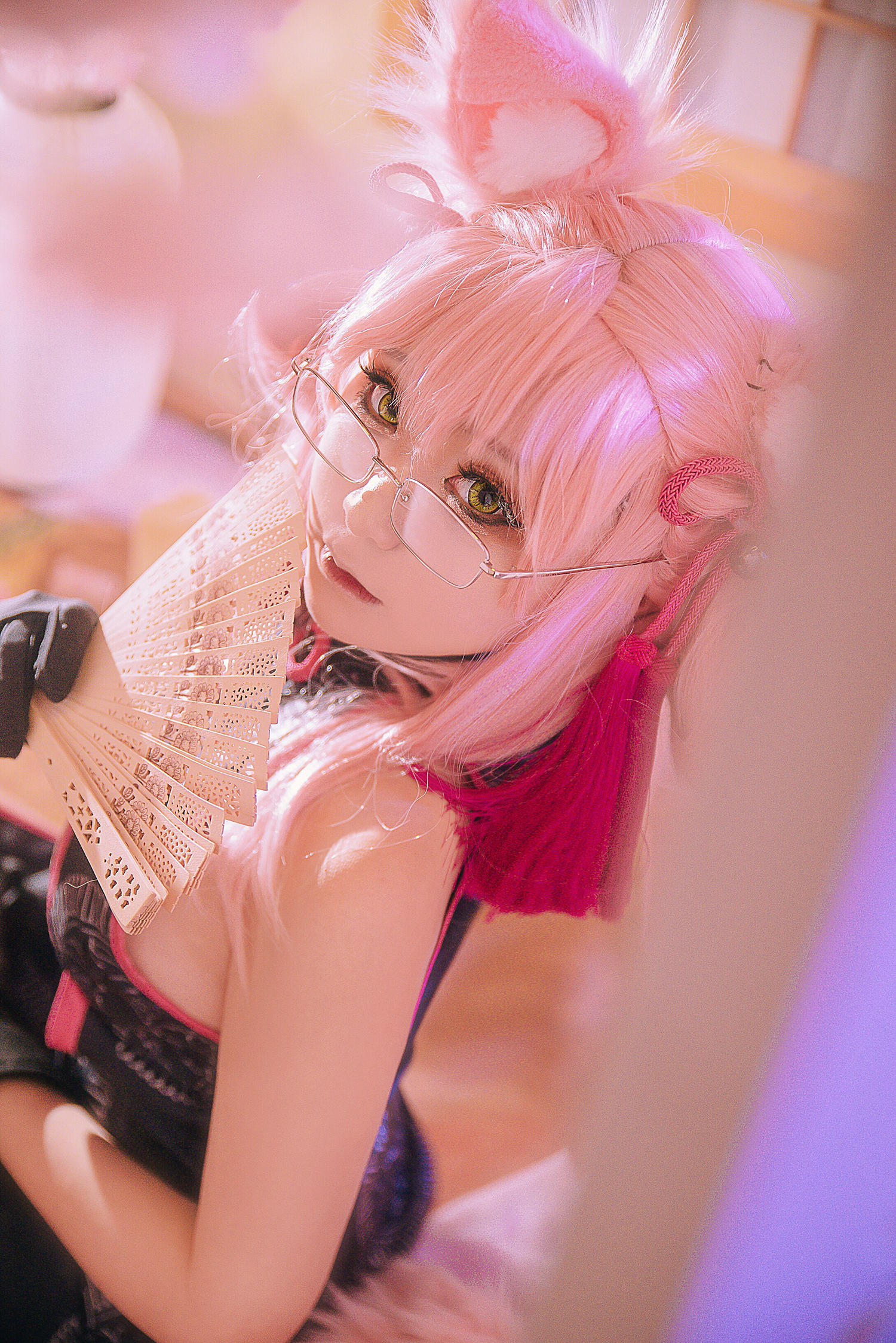 恩田直幸 秘书狐 [11P-84MB]