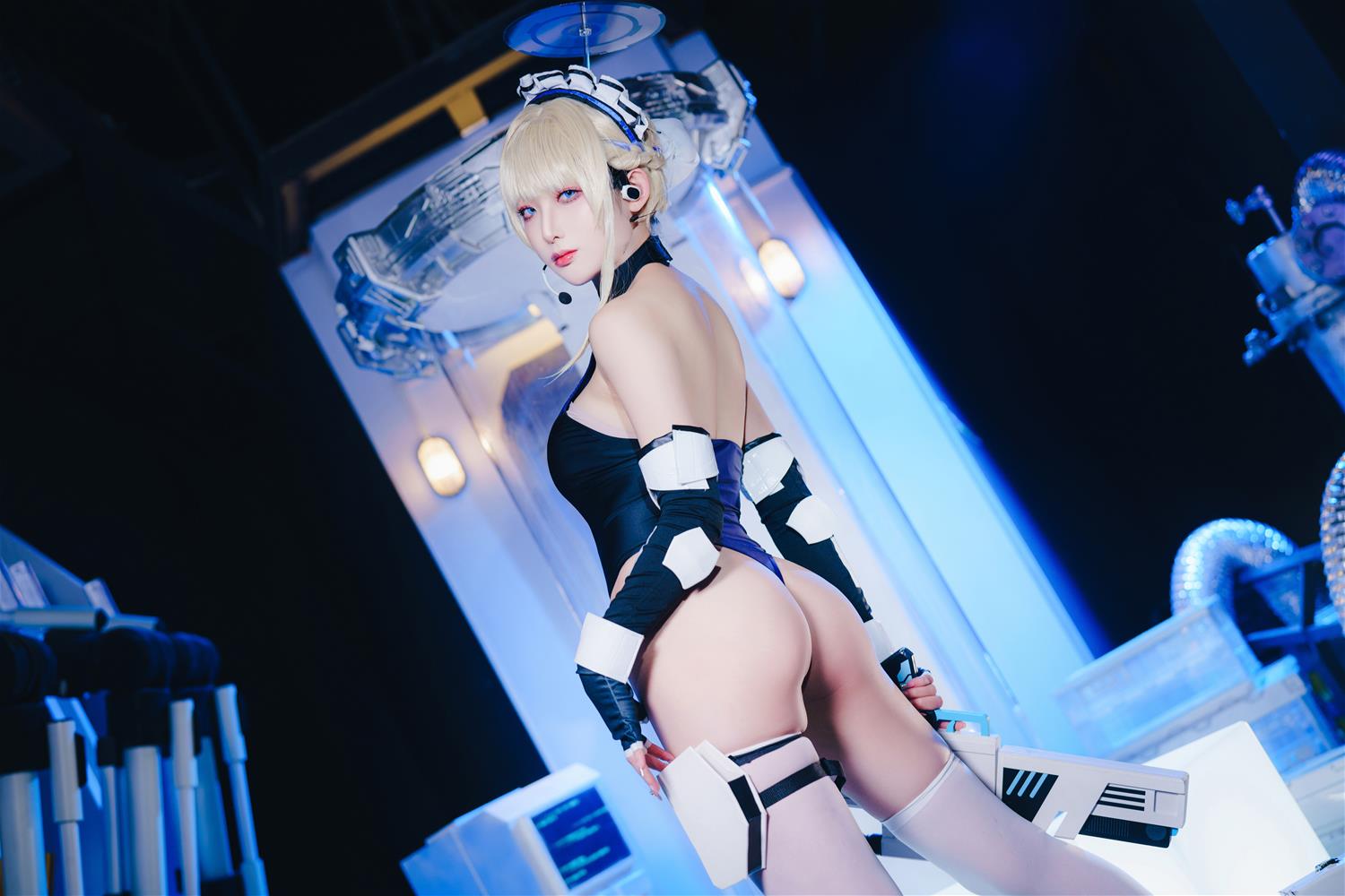 封疆疆 飞鸟马时竞泳 [41P-520MB]