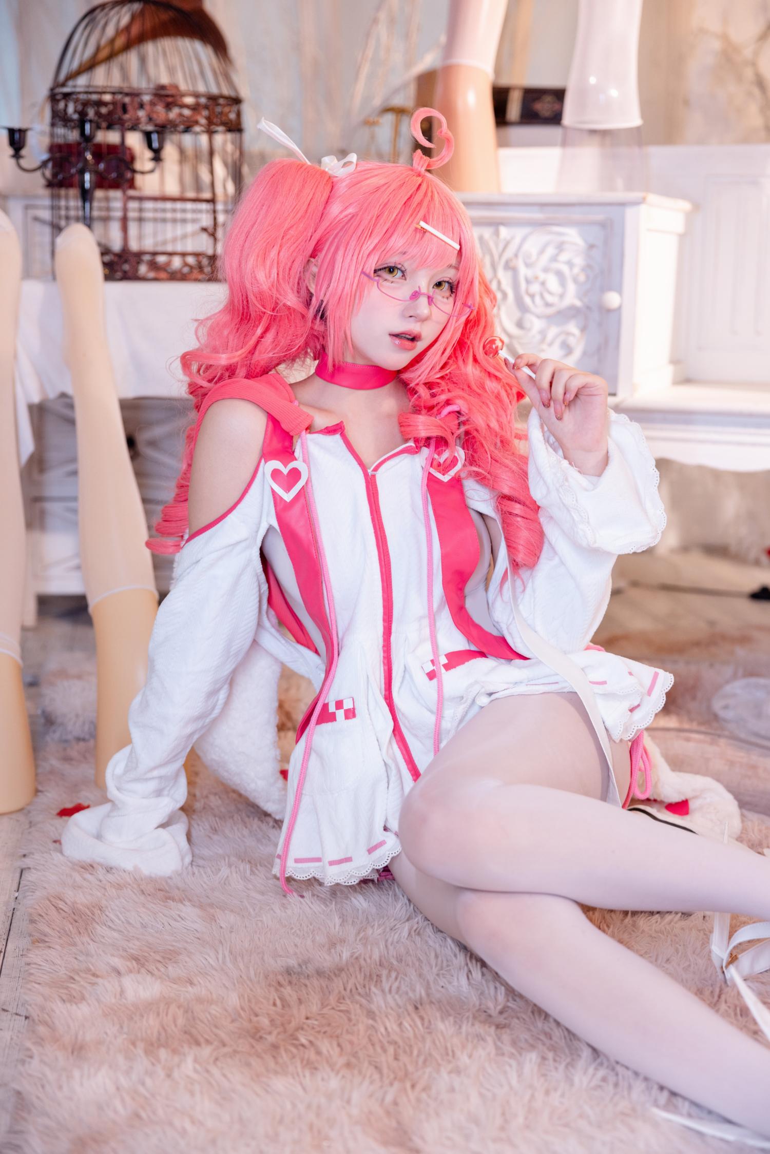 花铃 交错战线卡缇娜 [21P-184MB]