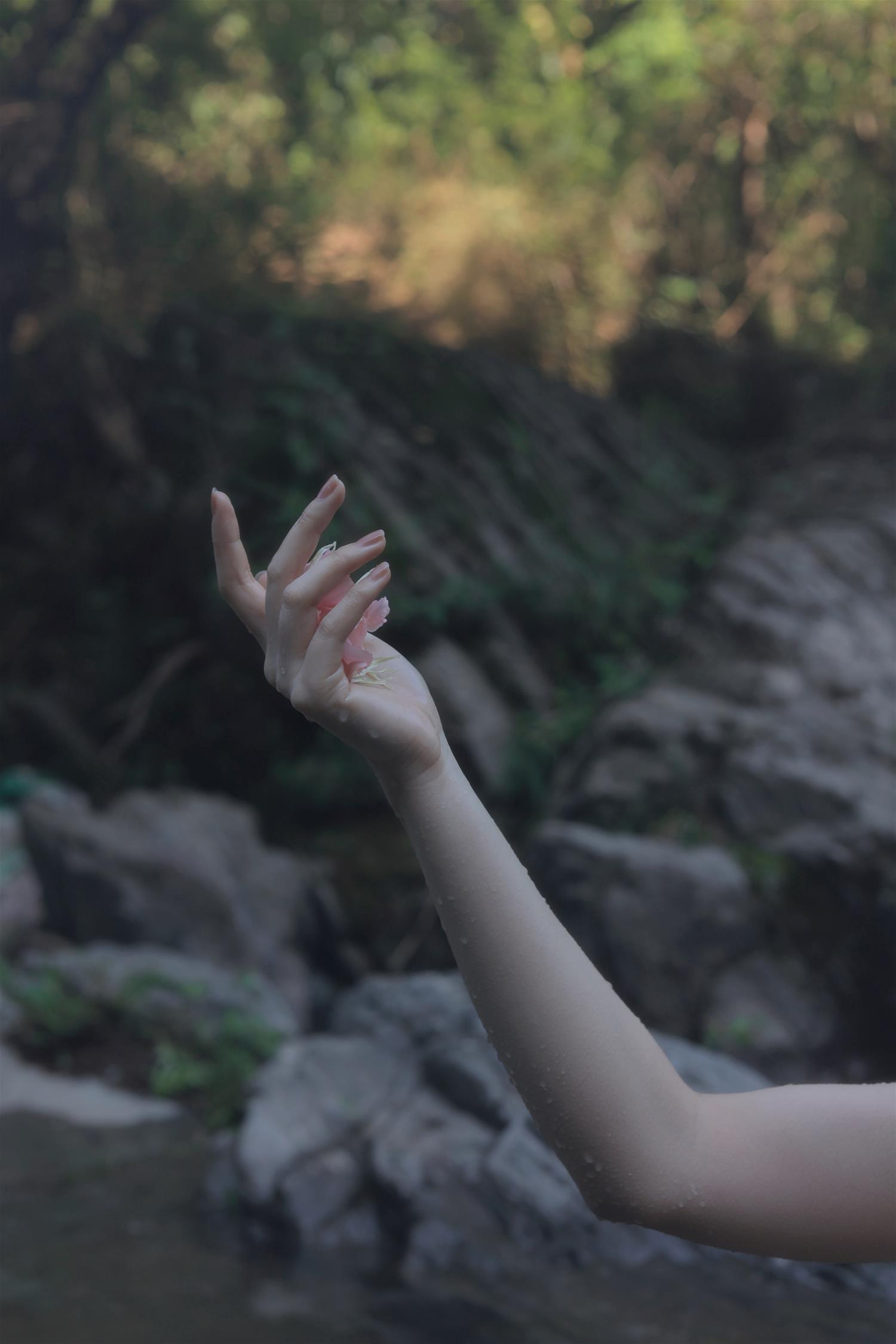 桃良阿宅 屿间 [30P-88MB]