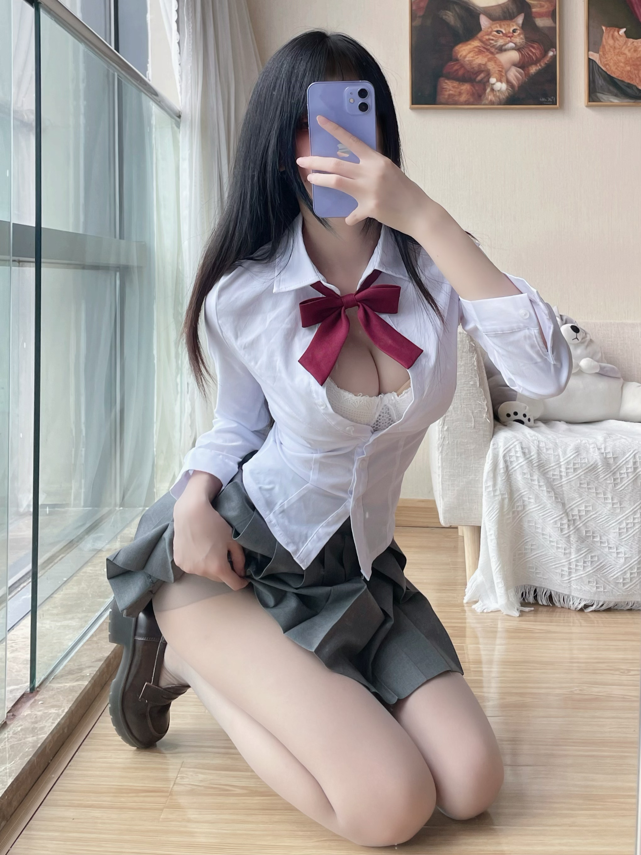 INNA奈奈 灰丝jk [39P4V-345MB]