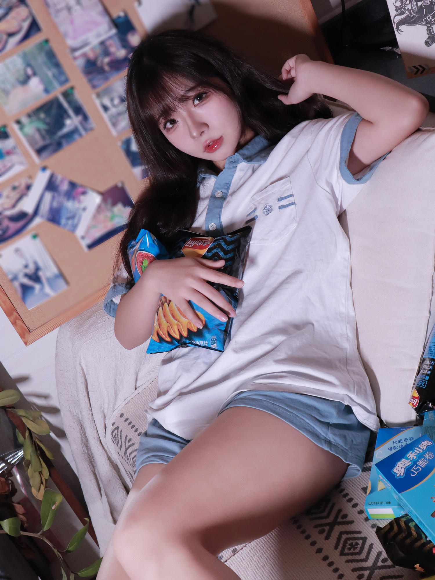 yuuhui玉汇 蓝白条少女 [81P-807MB]