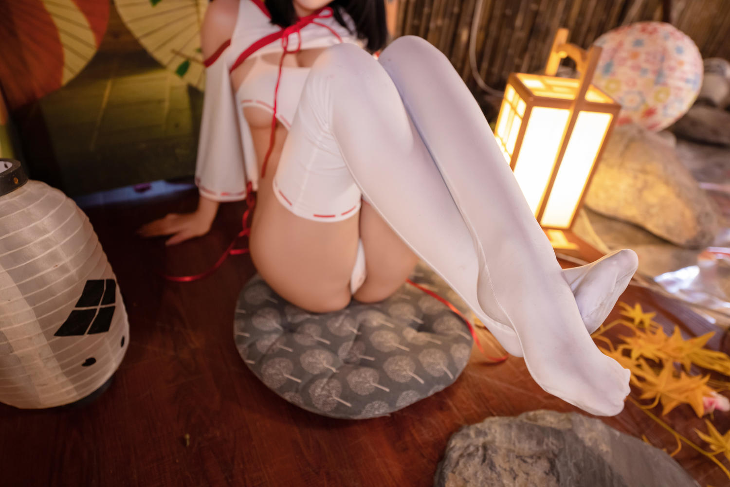 抱走莫子aa 神社巫女 [48P4V-265MB]