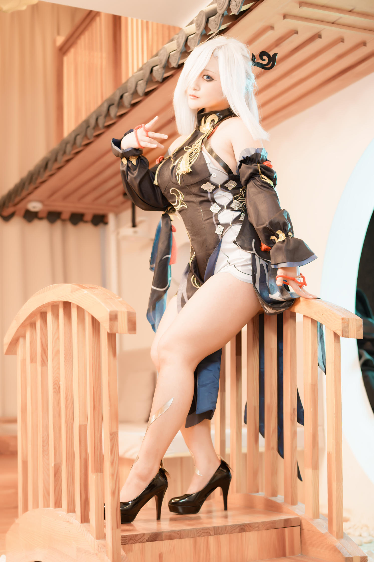 洛璃 LoLiSAMA 申鹤 [83P1V-1.11GB]