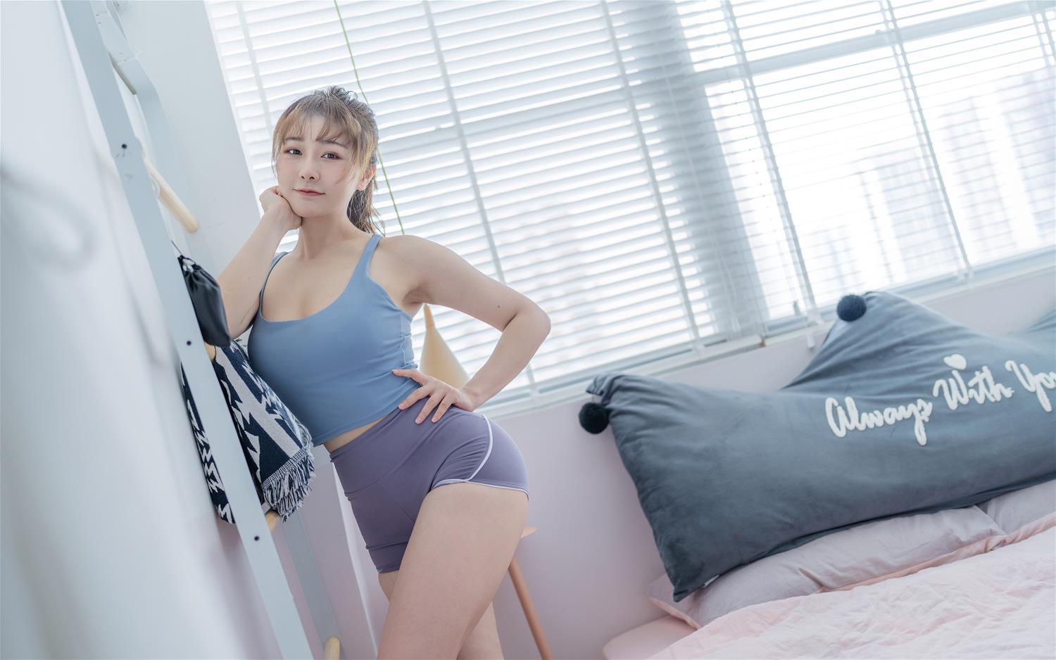 三刀刀miido 有氧服 [11P-55MB]