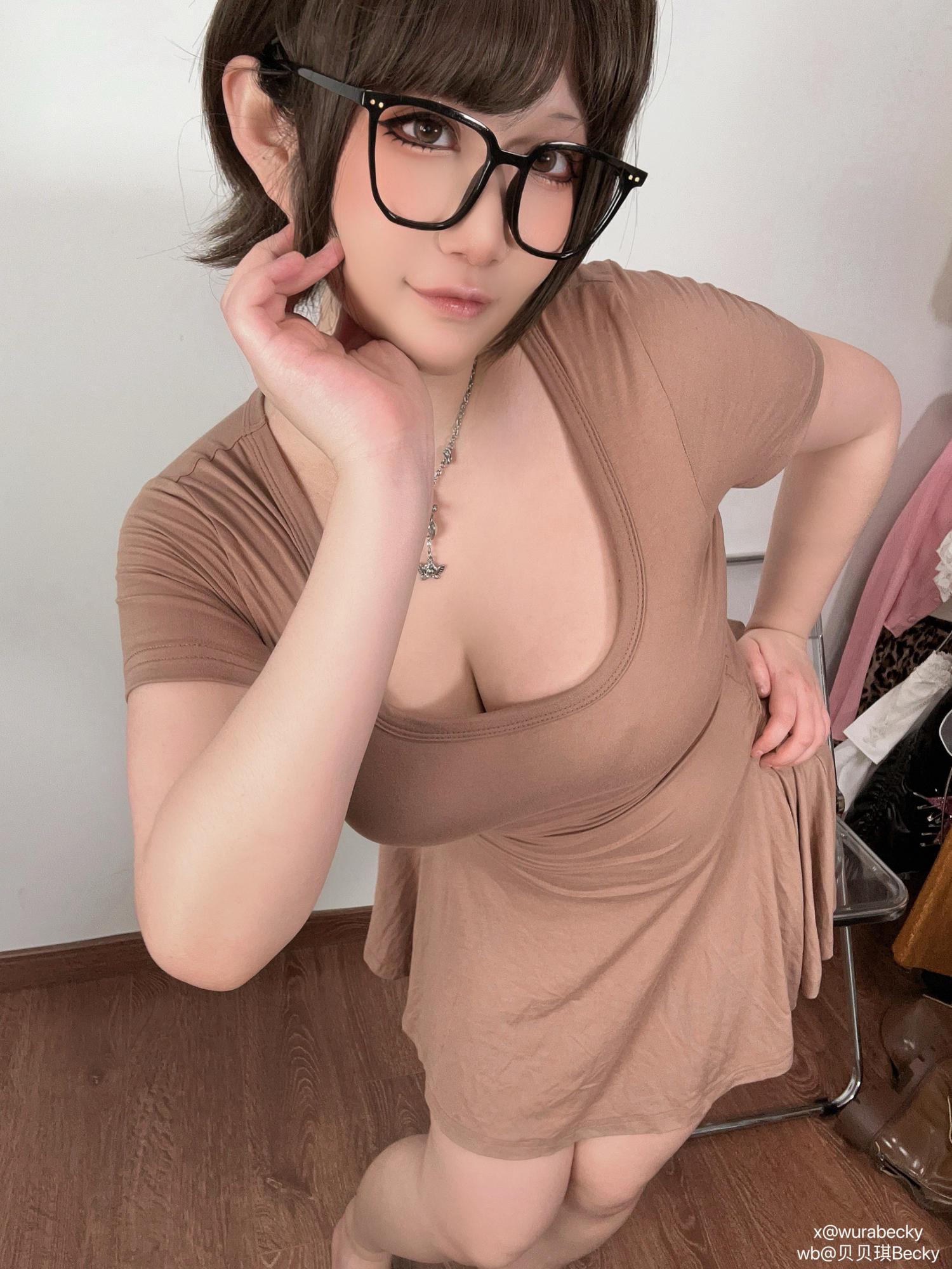 贝贝琪Becky 桃子水袋 [30P-69MB]