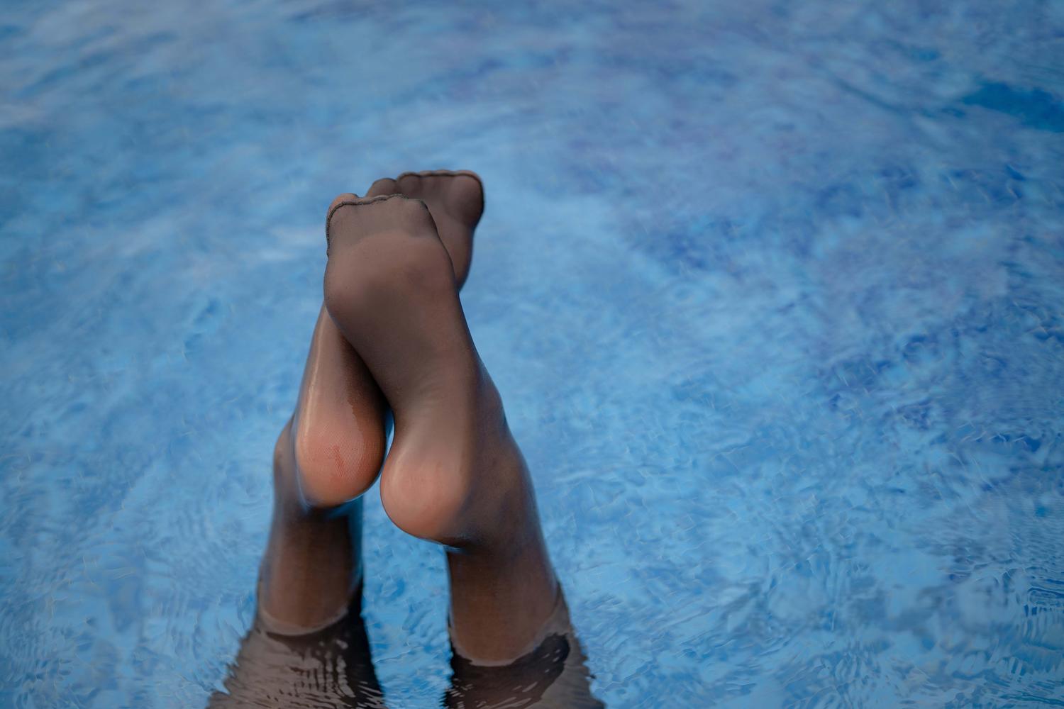 轩萧学姐 竞泳本C 电子档 [116P10V-1.12GB]