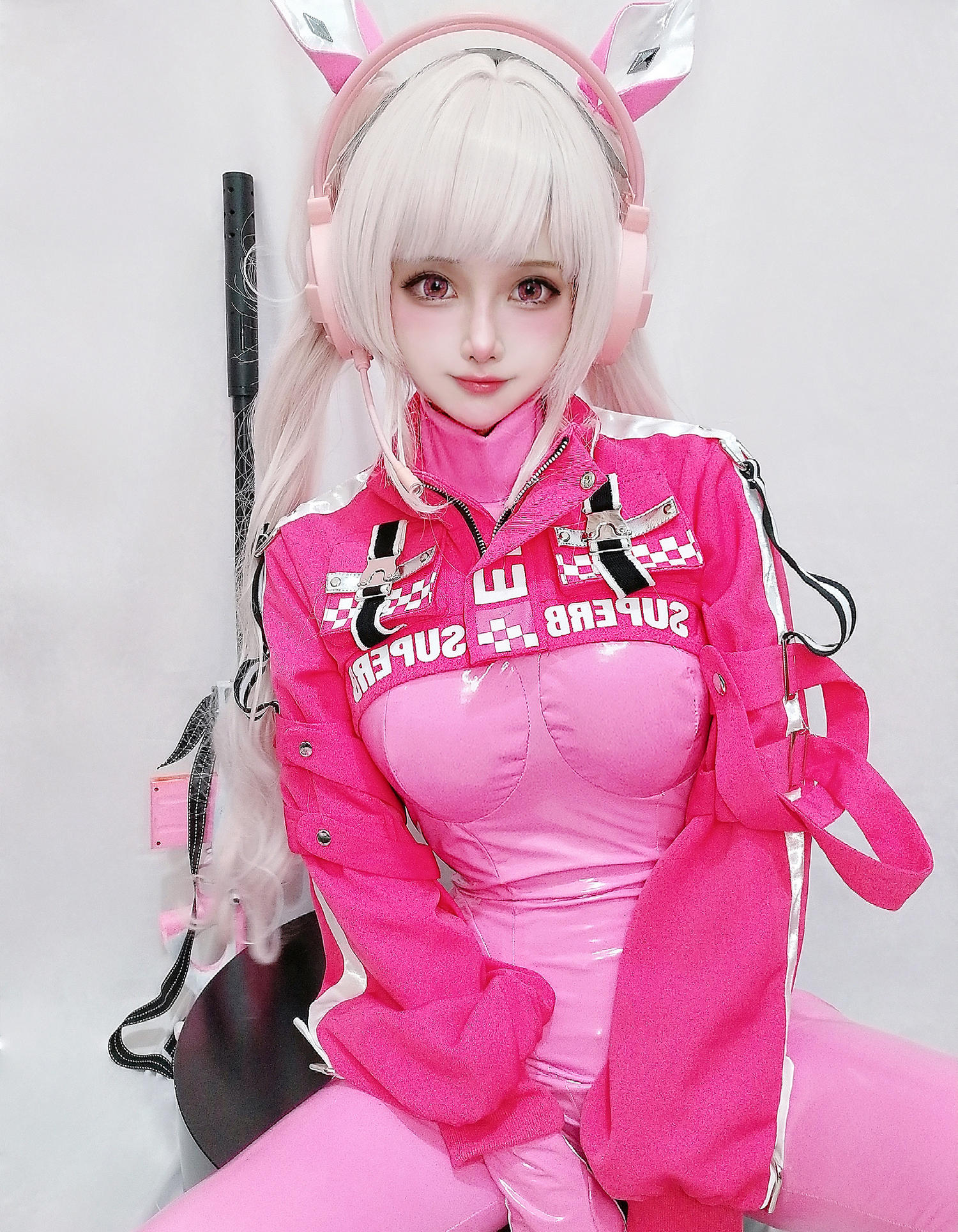 凛子酱 NIKKE 胜利女神 爱丽丝 [12P-37MB]