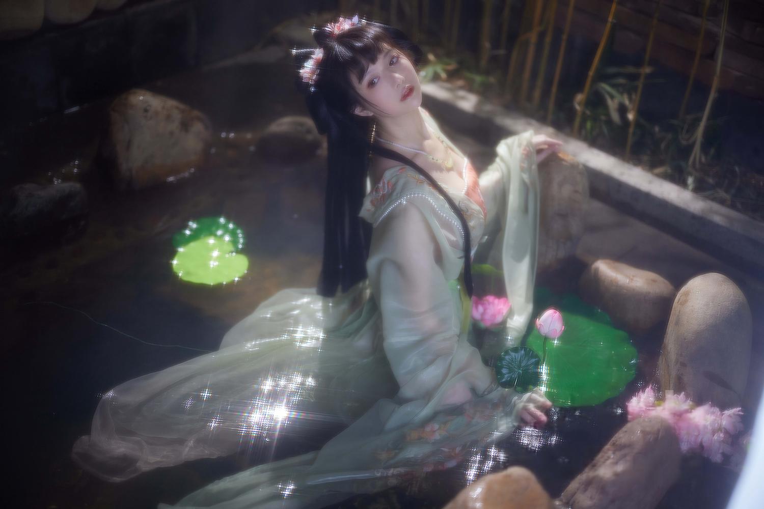 Shika小鹿鹿 不早朝 [28P1V-263MB]