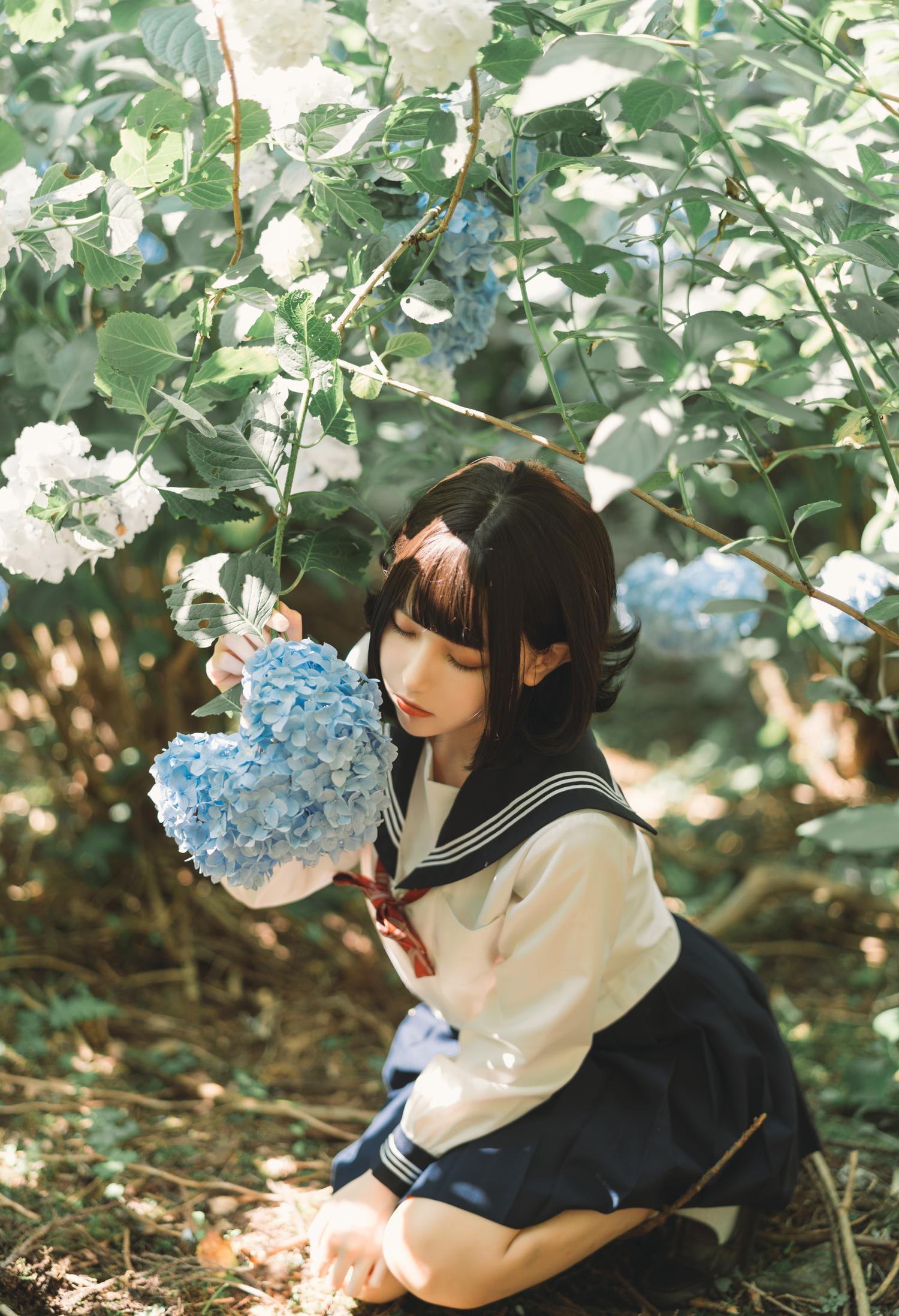 凛子酱 紫阳花 [27P-107MB]