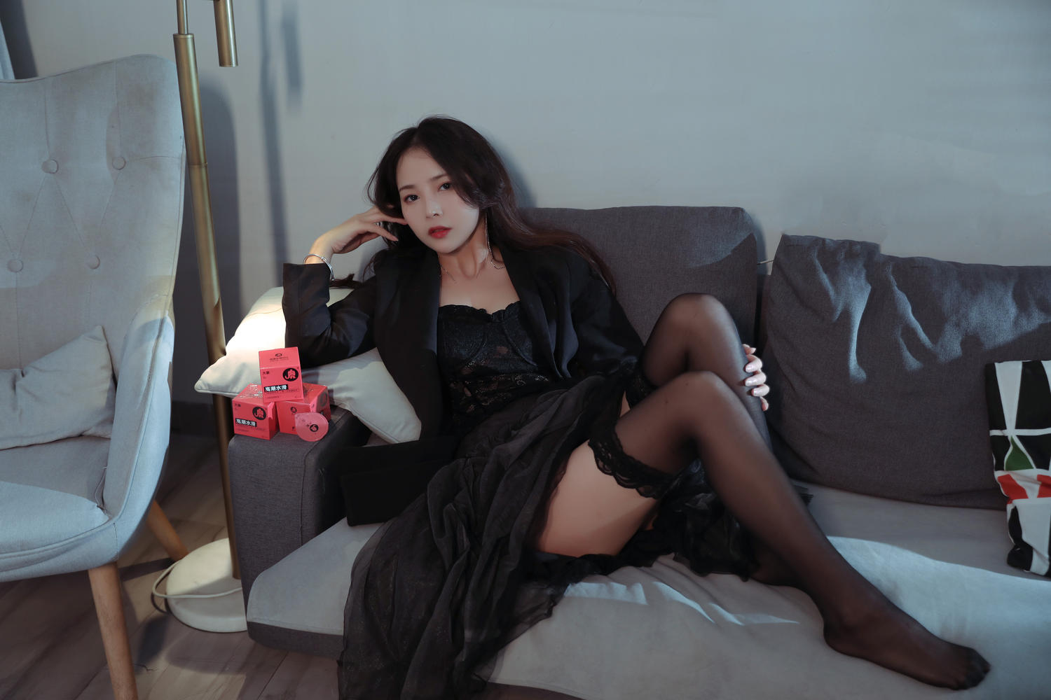 苏嫣嫣阿姨 黑色御姐风格大象 [31P-268MB]