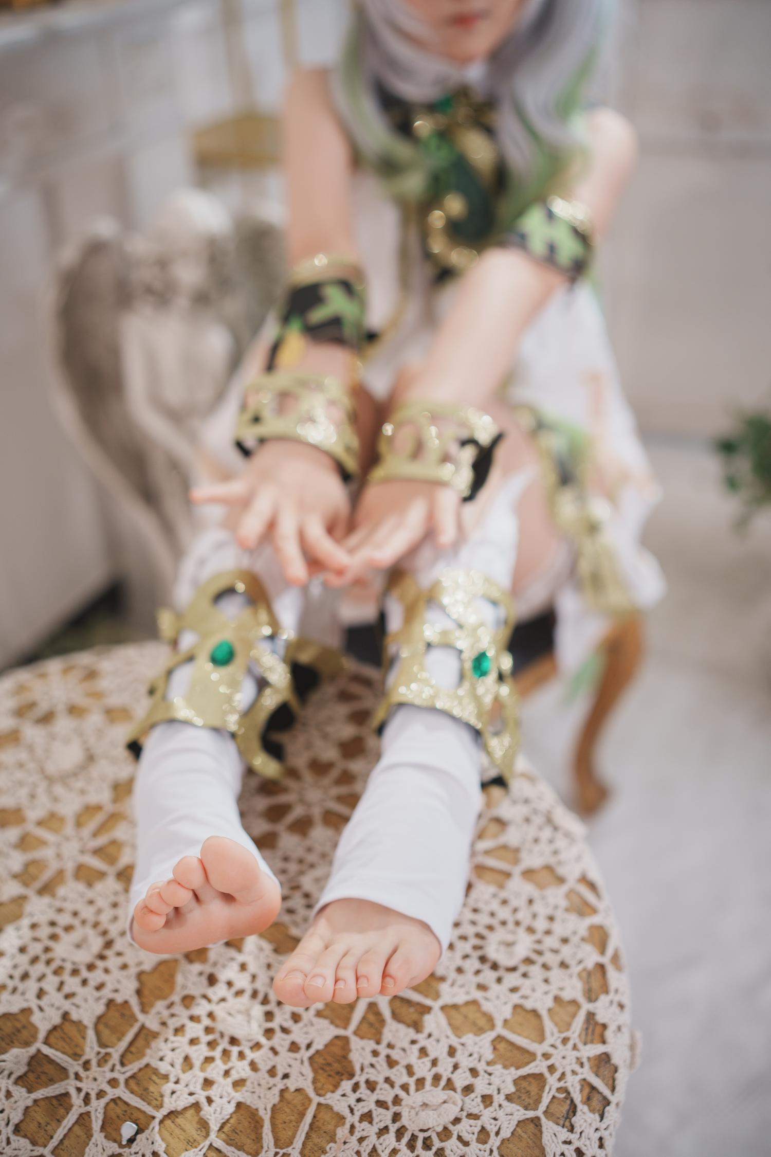 Seele麦麦 小草神物语 [35P13V-340MB]