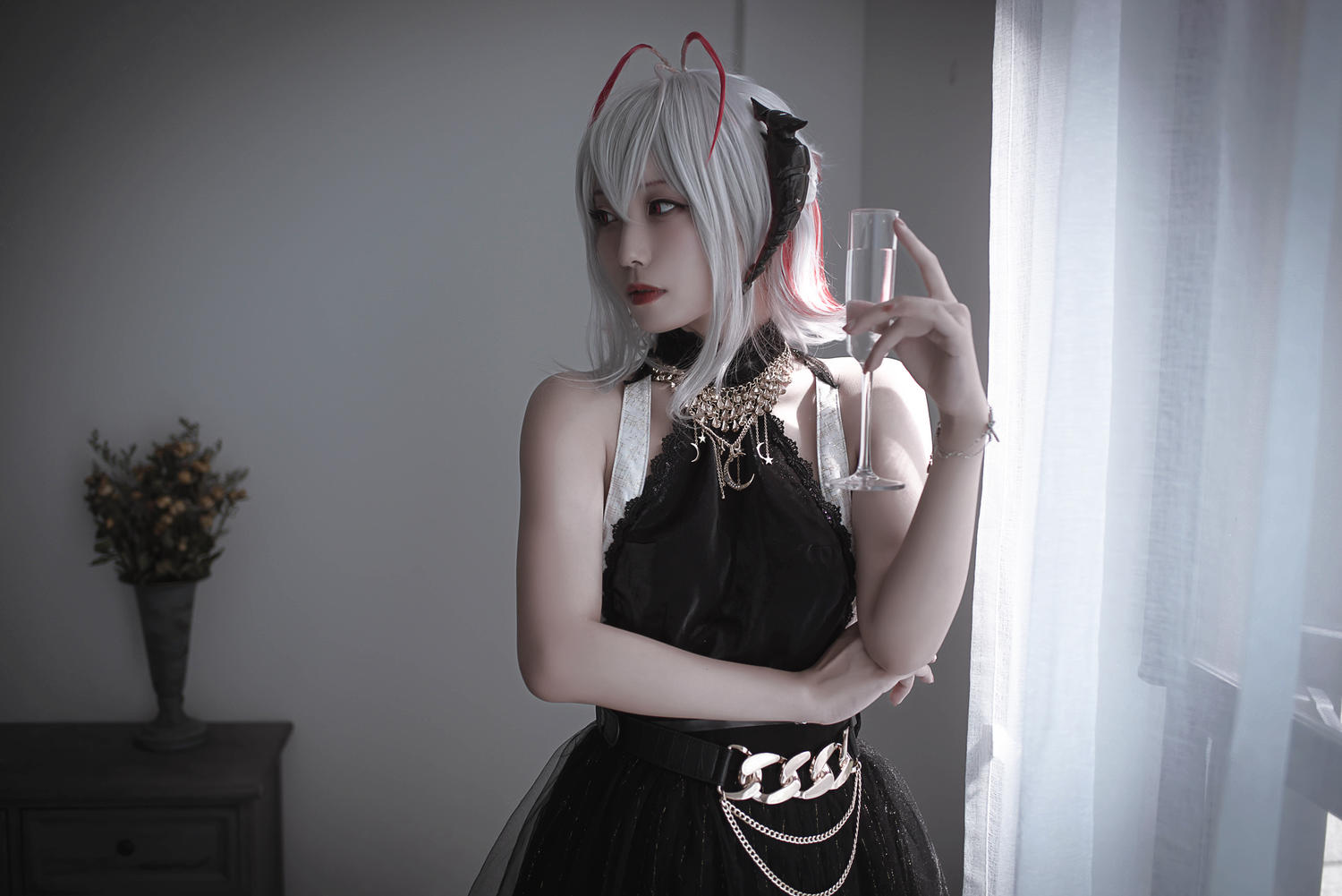 切切celia 明日方舟 W 礼服 [20P-129MB]