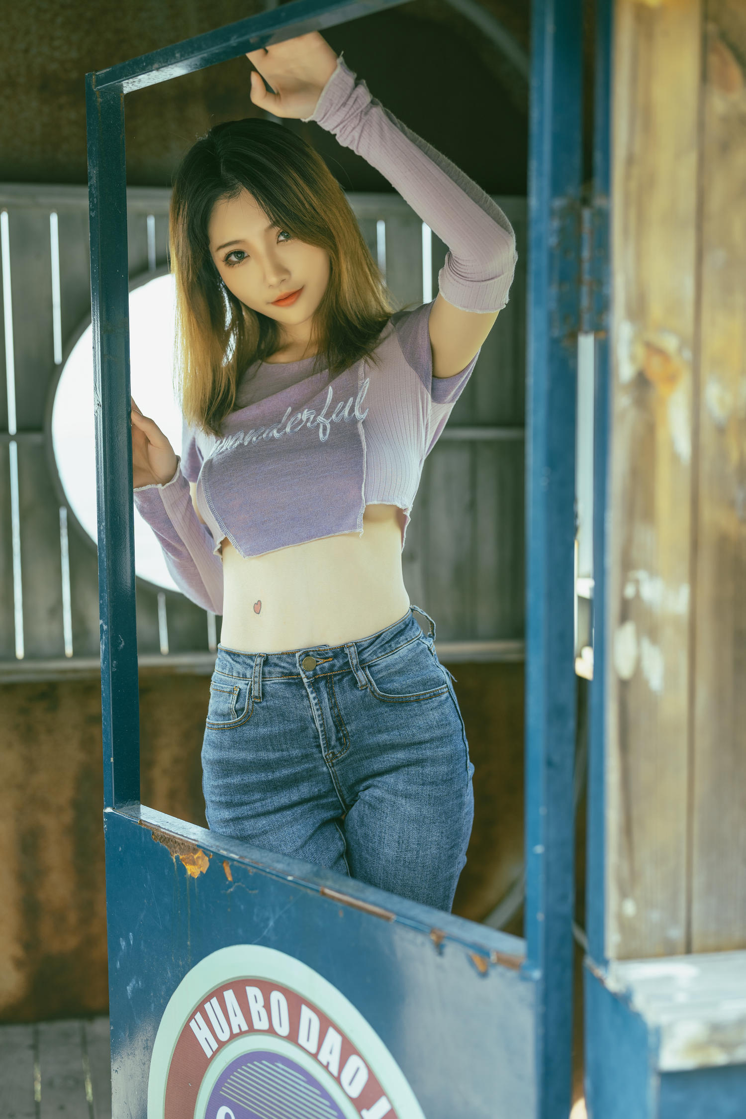 桃良阿宅 游玩 [9P-54MB]