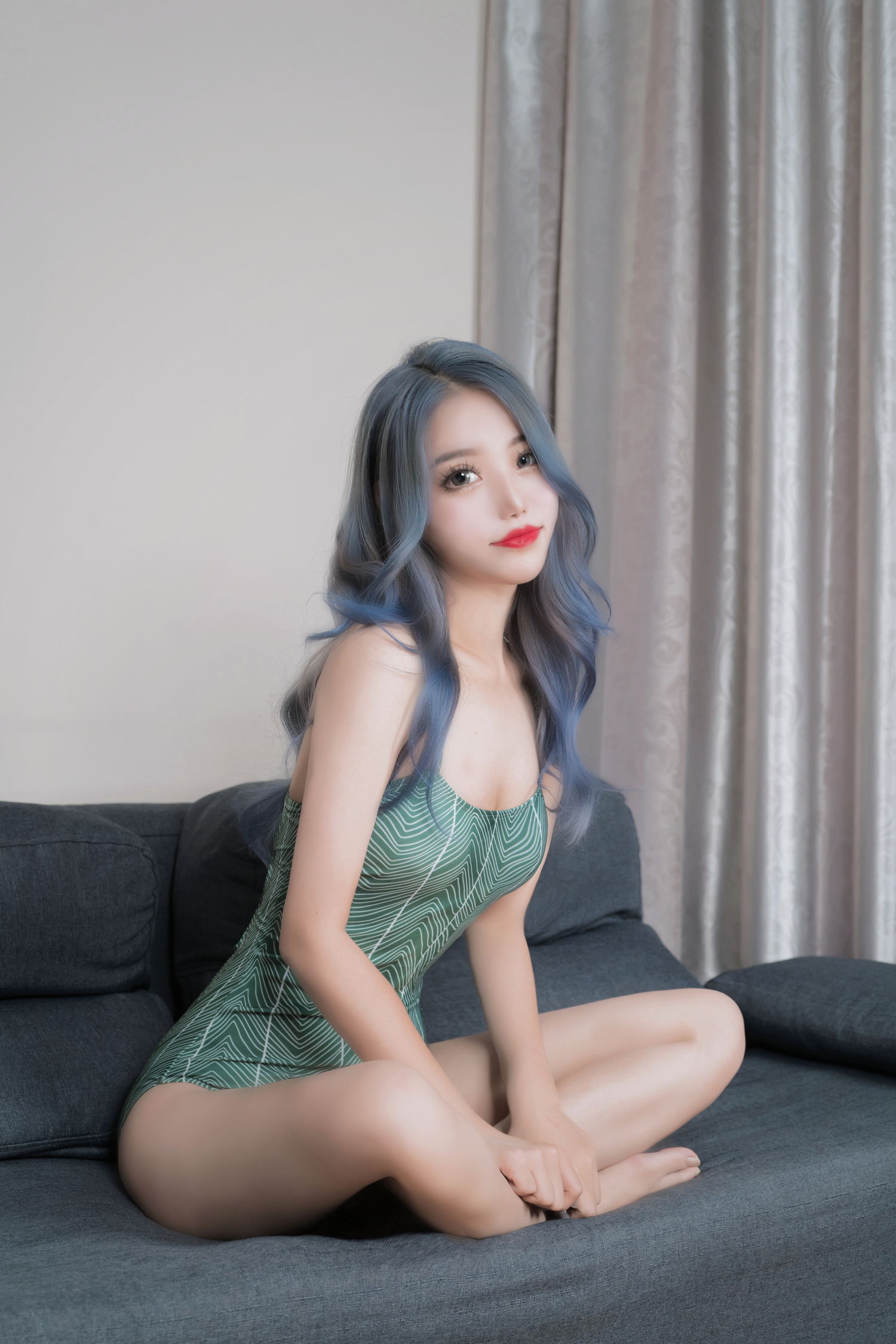 eloise软软 – 泳衣 [16P]