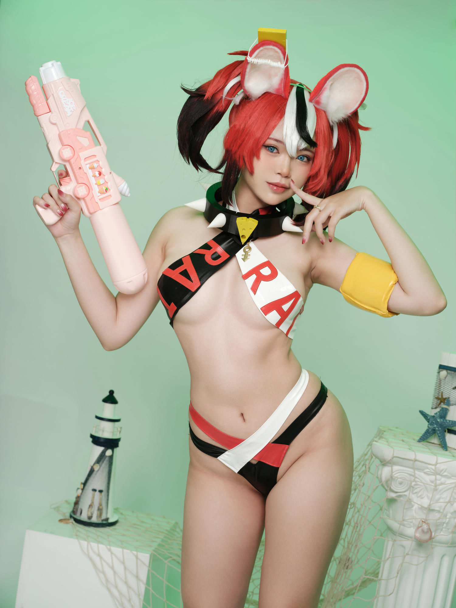 ZinieQ Hakos Baelz Pole Dancing [38P2V-1.13GB]