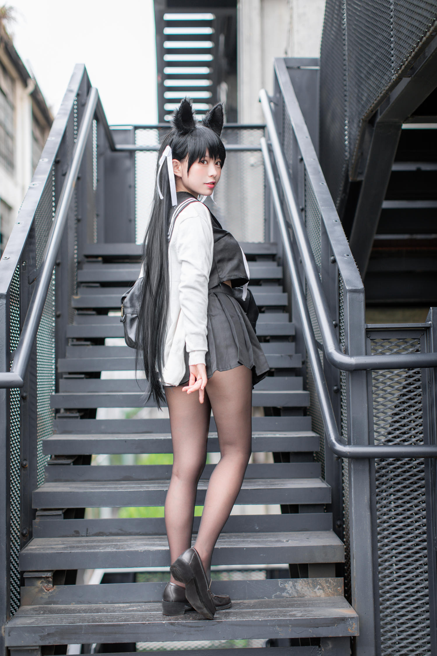 肃雨雨雨 爱宕黑丝JK [10P-152MB]