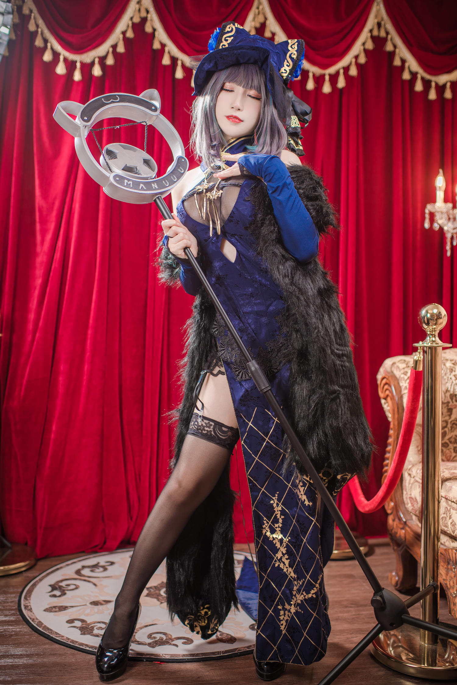 Coser衣衣 碧蓝航线 柴郡旗袍 [57P-320MB]