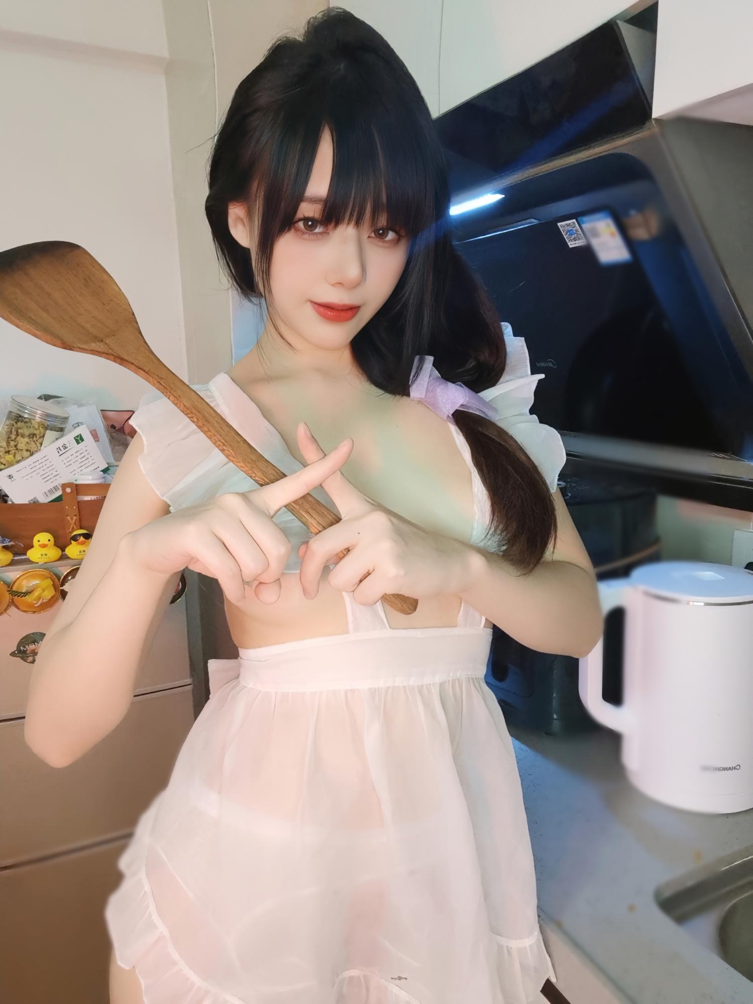 九言 居家太太 [33P-198MB]