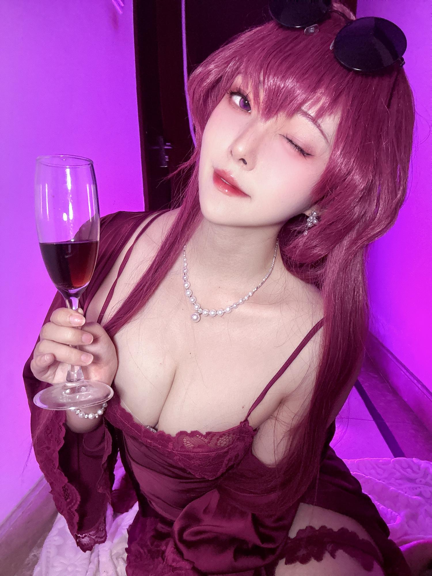 Natsuko夏夏子 卡芙卡睡衣 [34P6V-377MB]