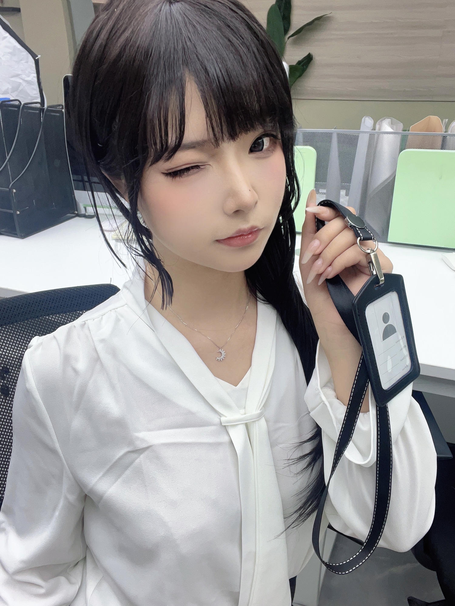 yuuhui玉汇 体贴的秘书 [37P-216MB]