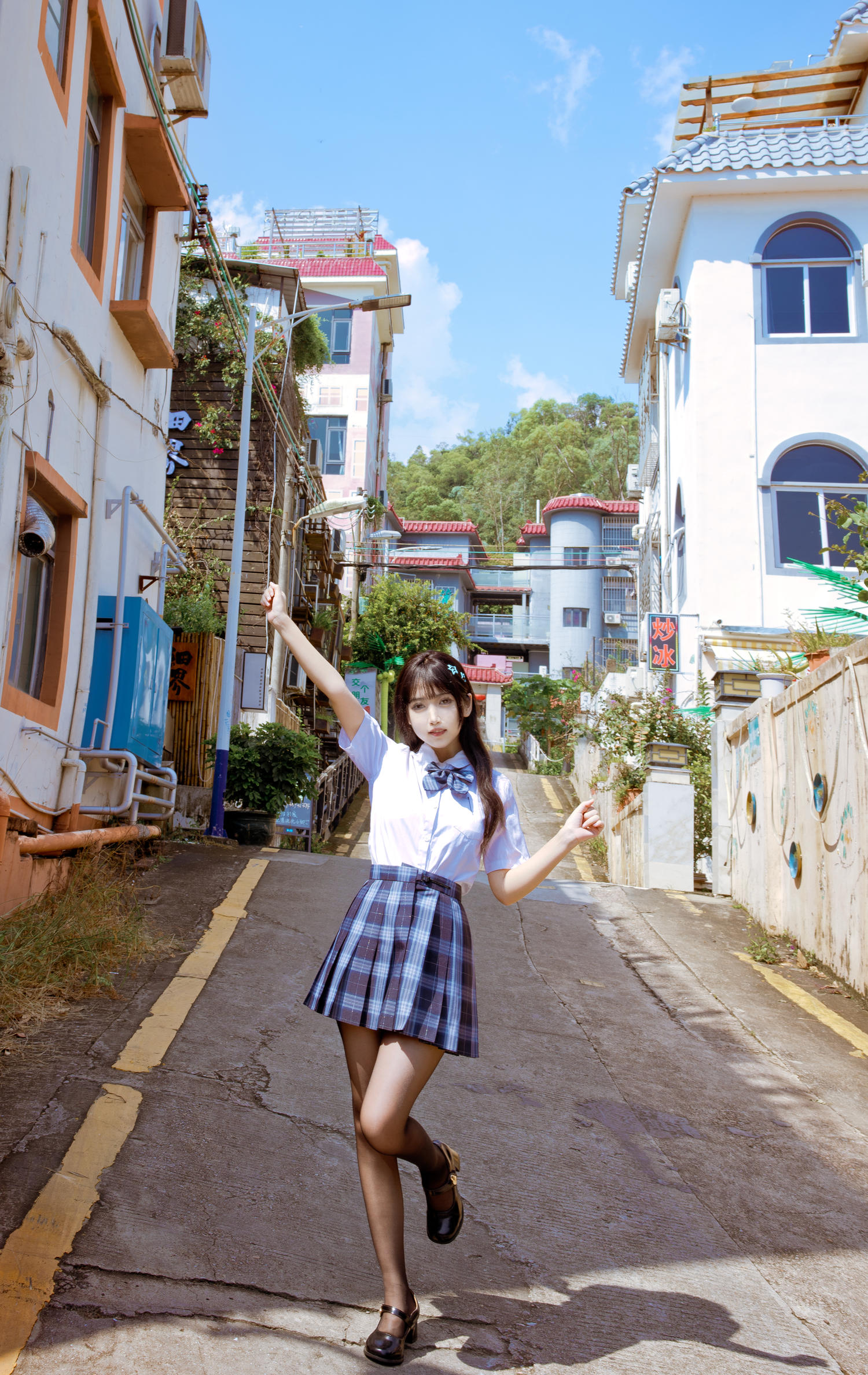 不呆猫 JK学妹 泳衣 [59P1V-1.30GB]