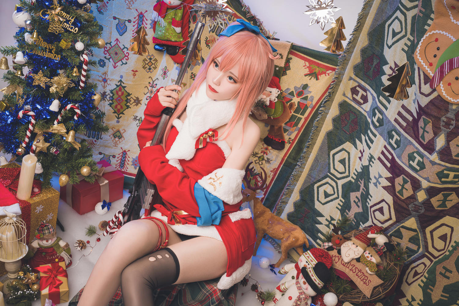 然理理 - FAL圣诞 [30P]