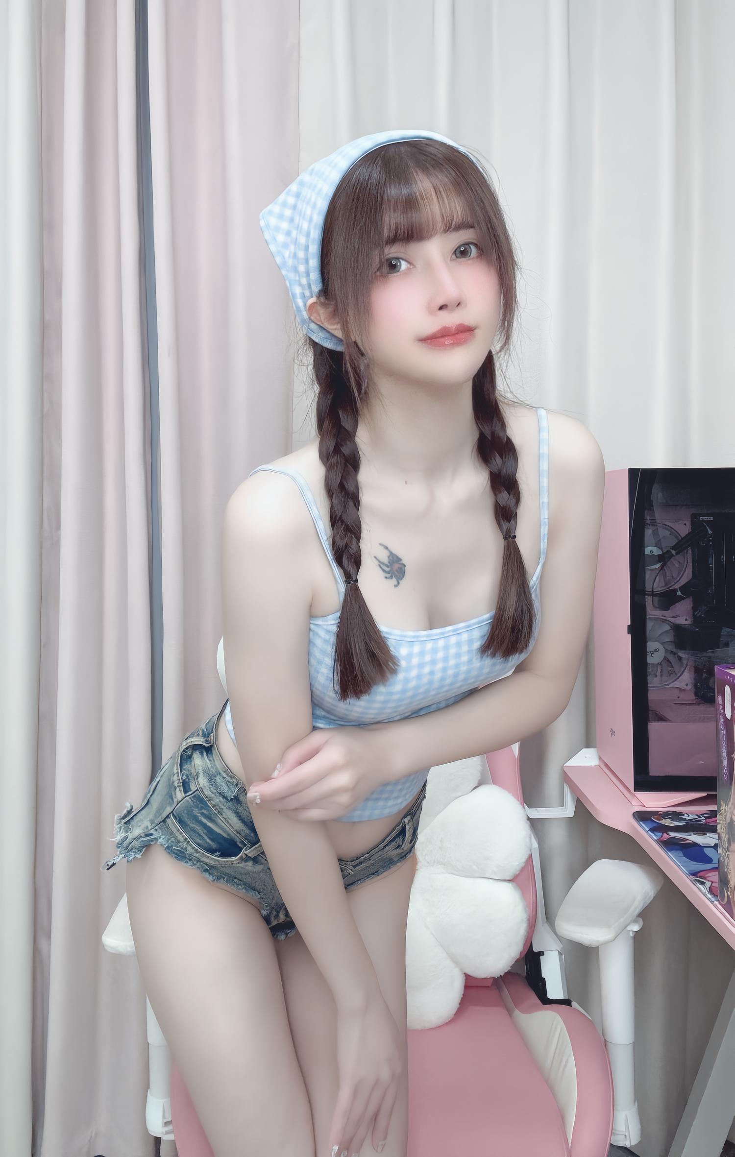 鹿八岁 家政服务 [40P1V-669MB]