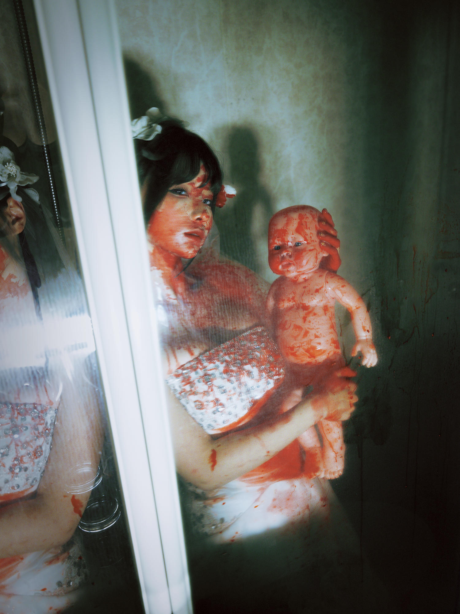 蠢沫沫 2024年会员 血婚纱 [32P-455MB]