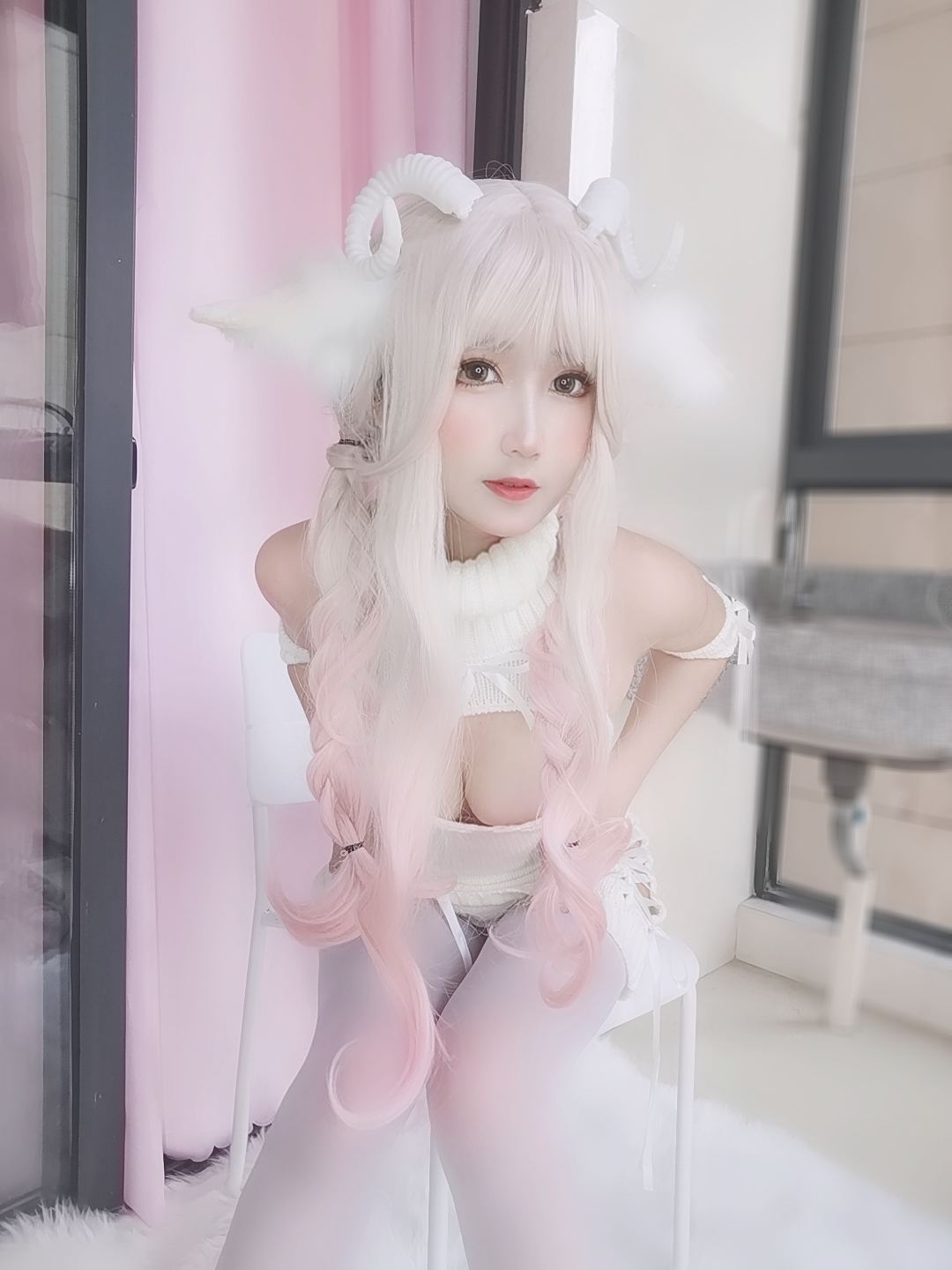 三度 - 兔兔女仆 [30P]