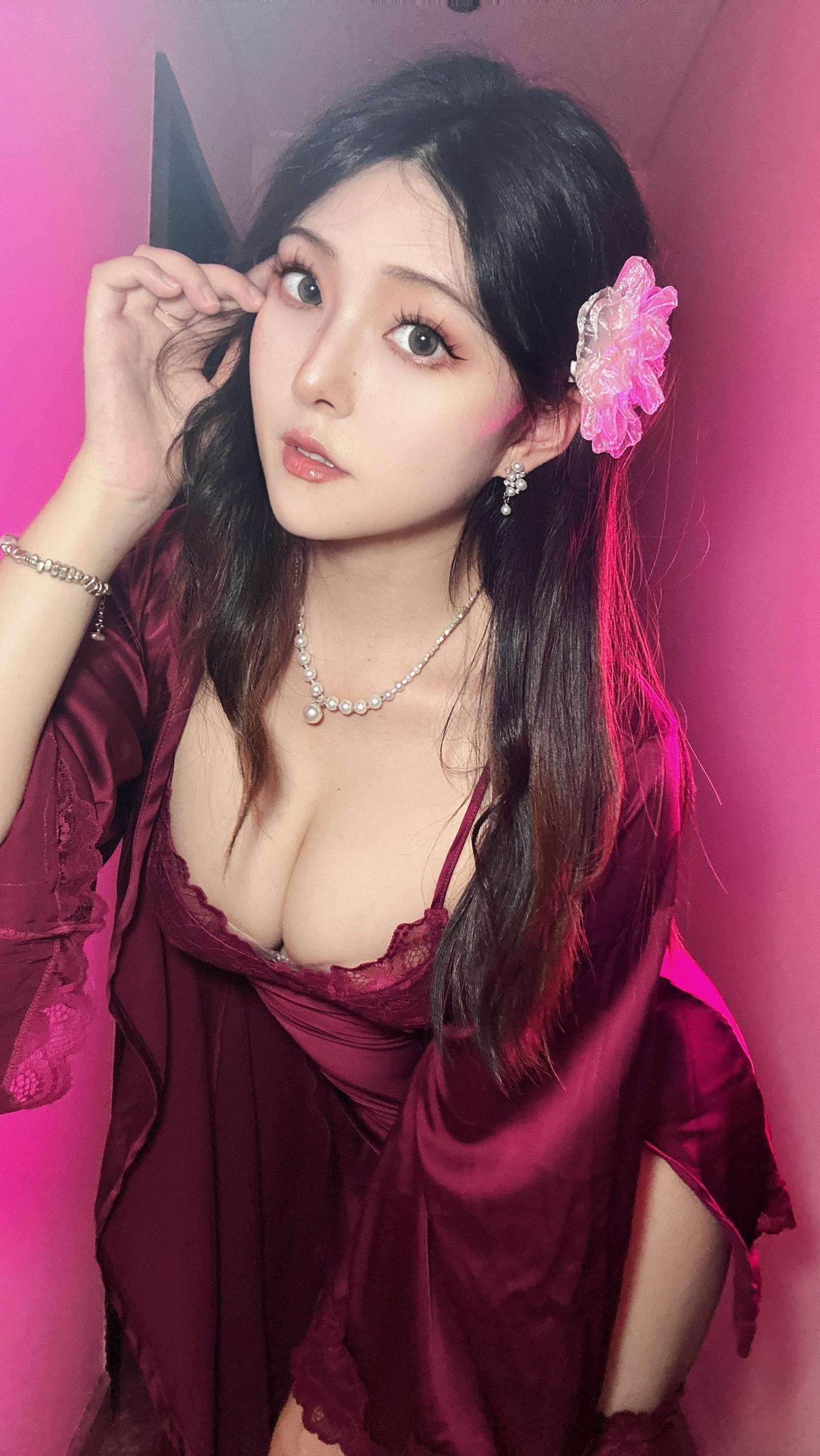 Natsuko夏夏子 紫罗兰 [43P5V-409MB]