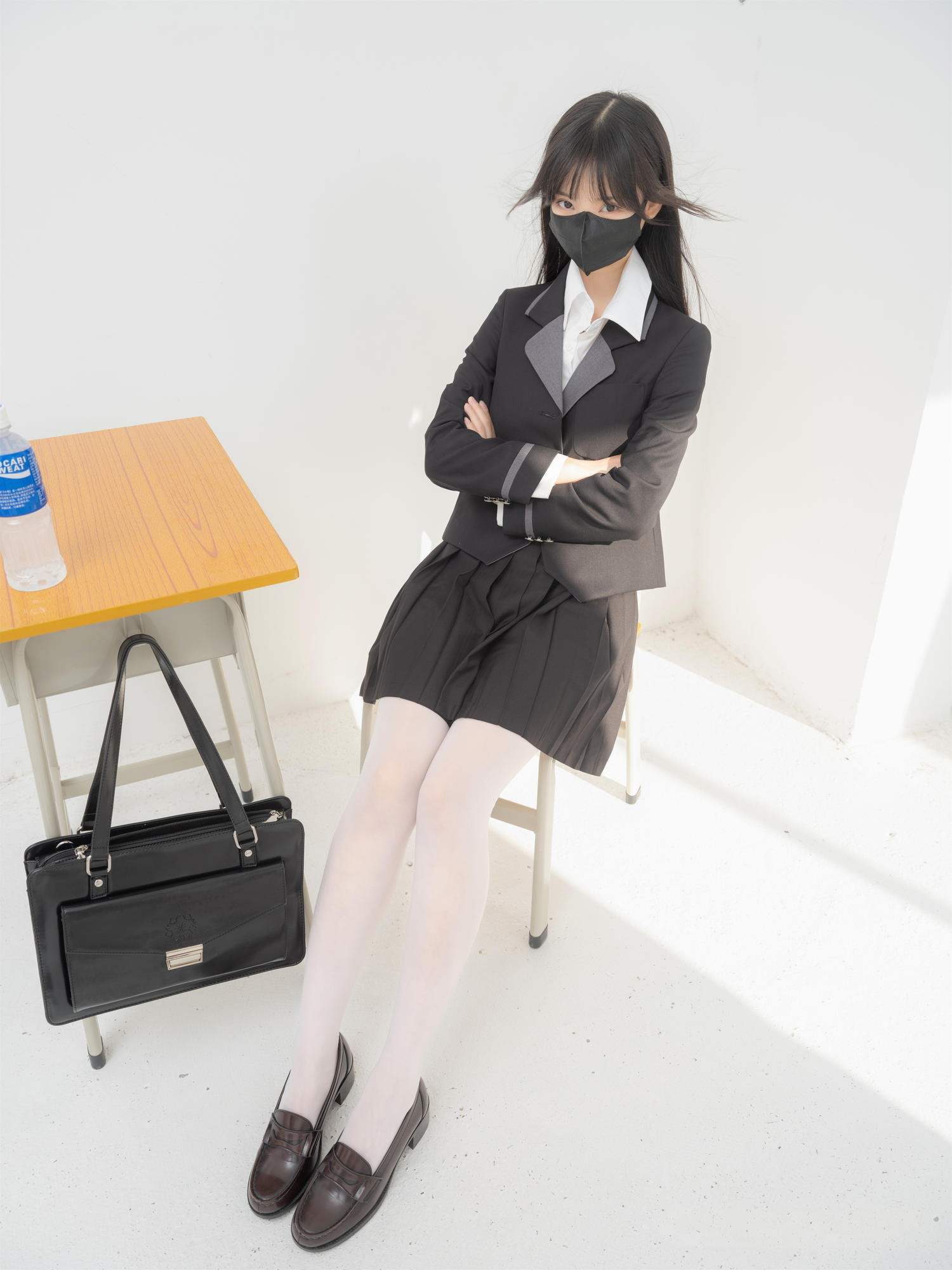 紧急企划 内部-00C 见希w 职员 [91P-192MB]