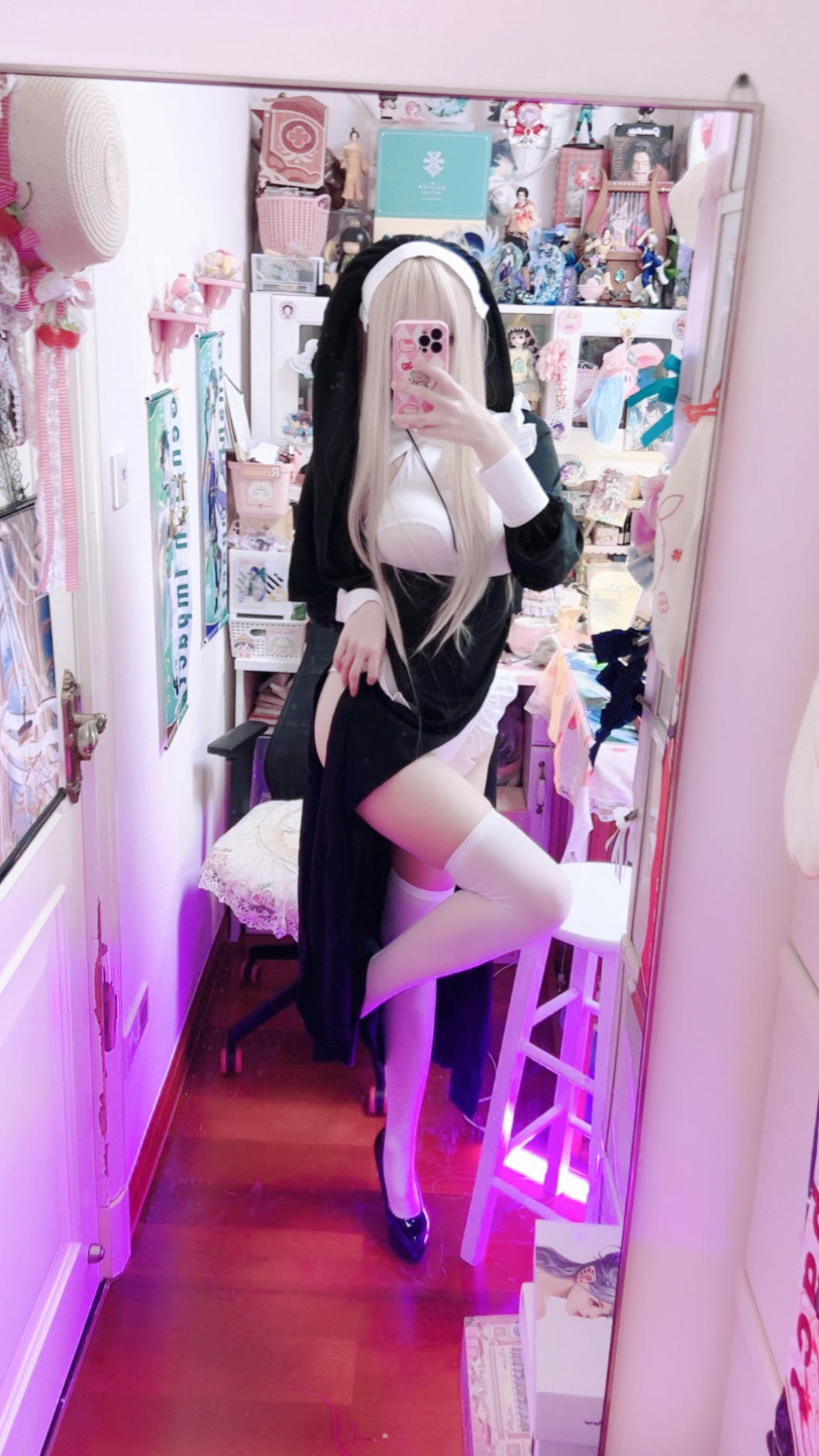 屑雪雪鸭 修女玛丽亚 光&影 [85P-59MB]