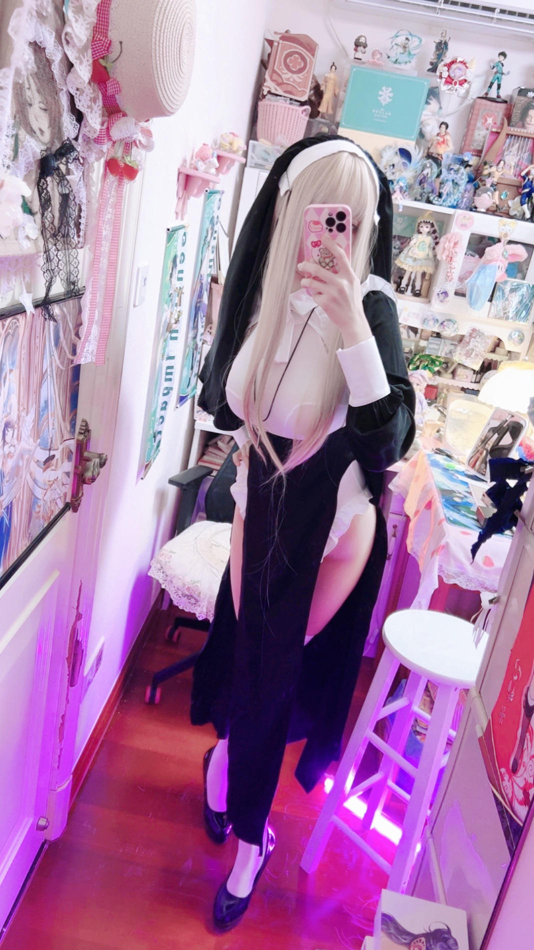 屑雪雪鸭 修女玛丽亚 光&影 [85P-59MB]