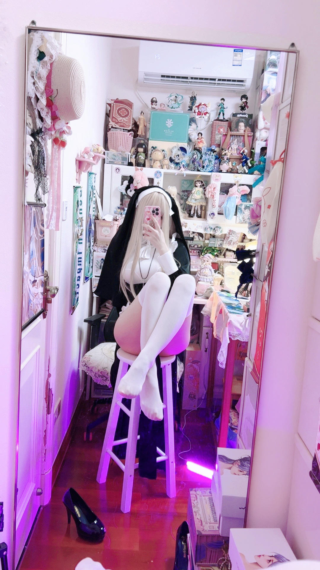 屑雪雪鸭 修女玛丽亚 光&影 [85P-59MB]