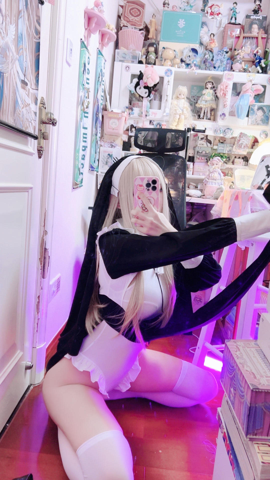 屑雪雪鸭 修女玛丽亚 光&影 [85P-59MB]