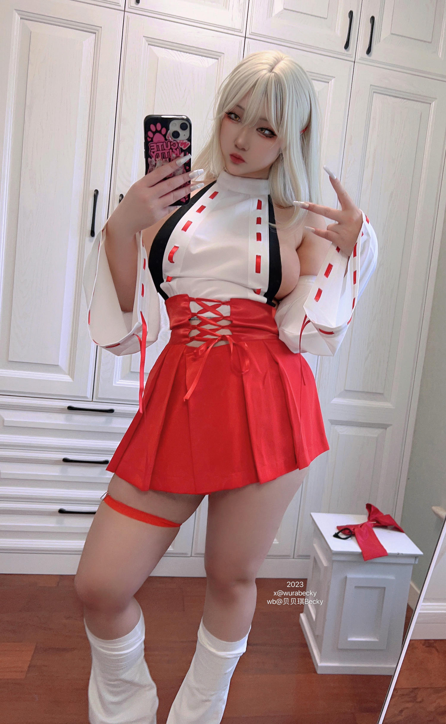 贝贝琪Becky 2023年05月 双拼巫女 [19P-123MB]