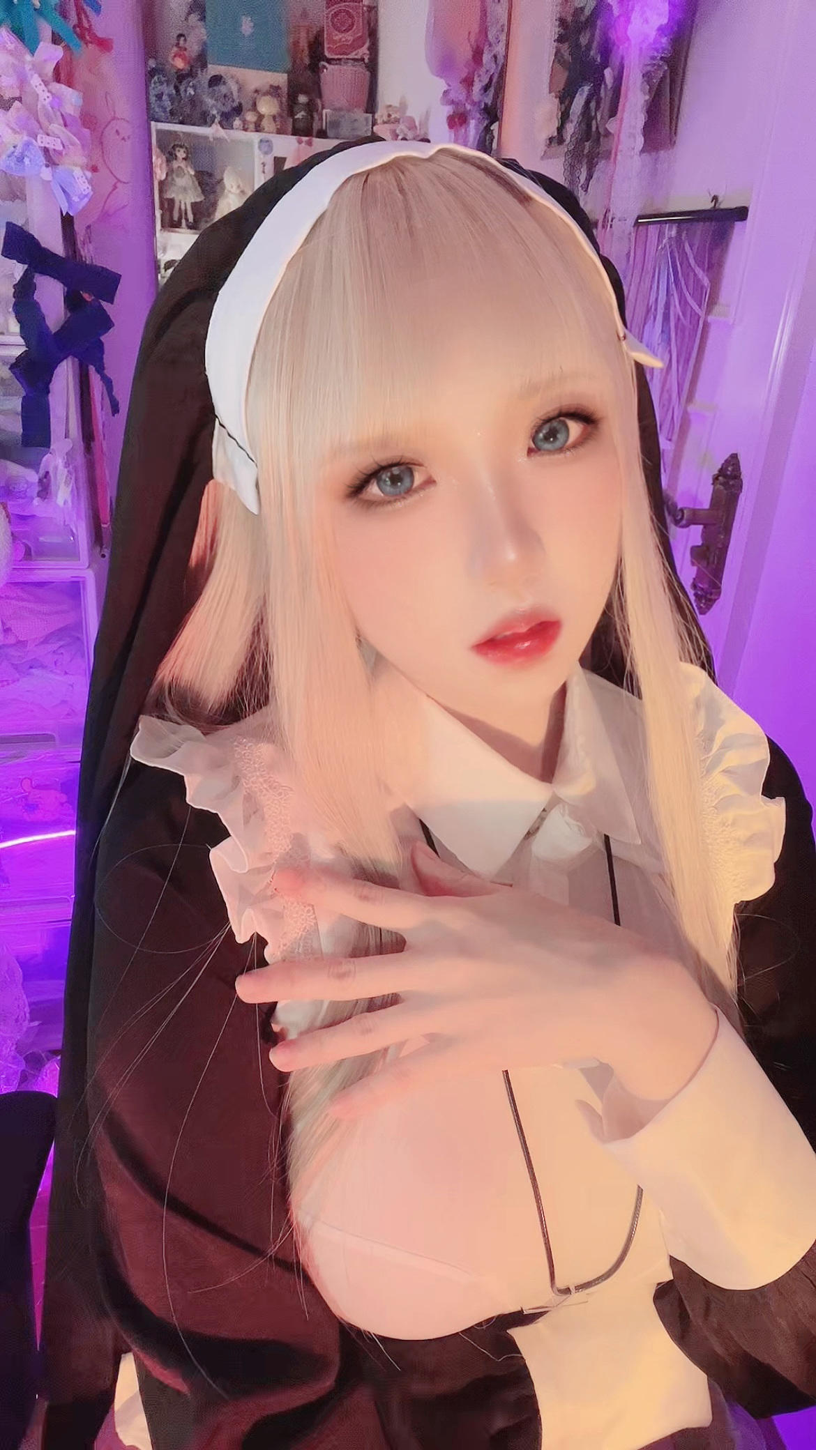 屑雪雪鸭 修女玛丽亚 光&影 [85P-59MB]