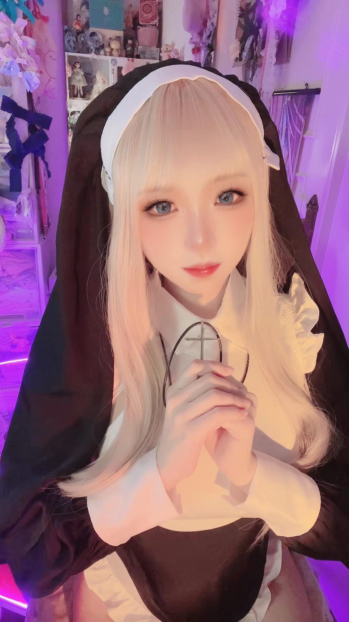 屑雪雪鸭 修女玛丽亚 光&影 [85P-59MB]