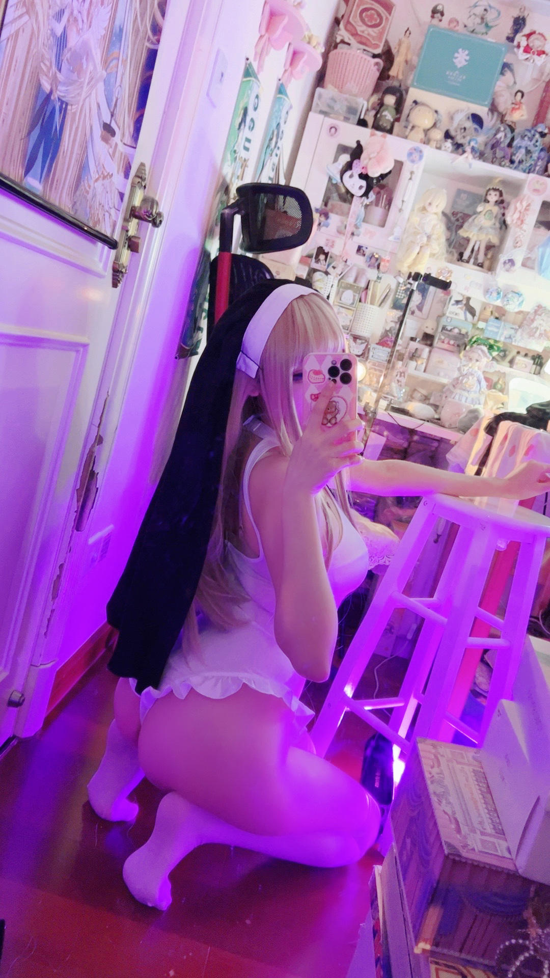 屑雪雪鸭 修女玛丽亚 光&影 [85P-59MB]